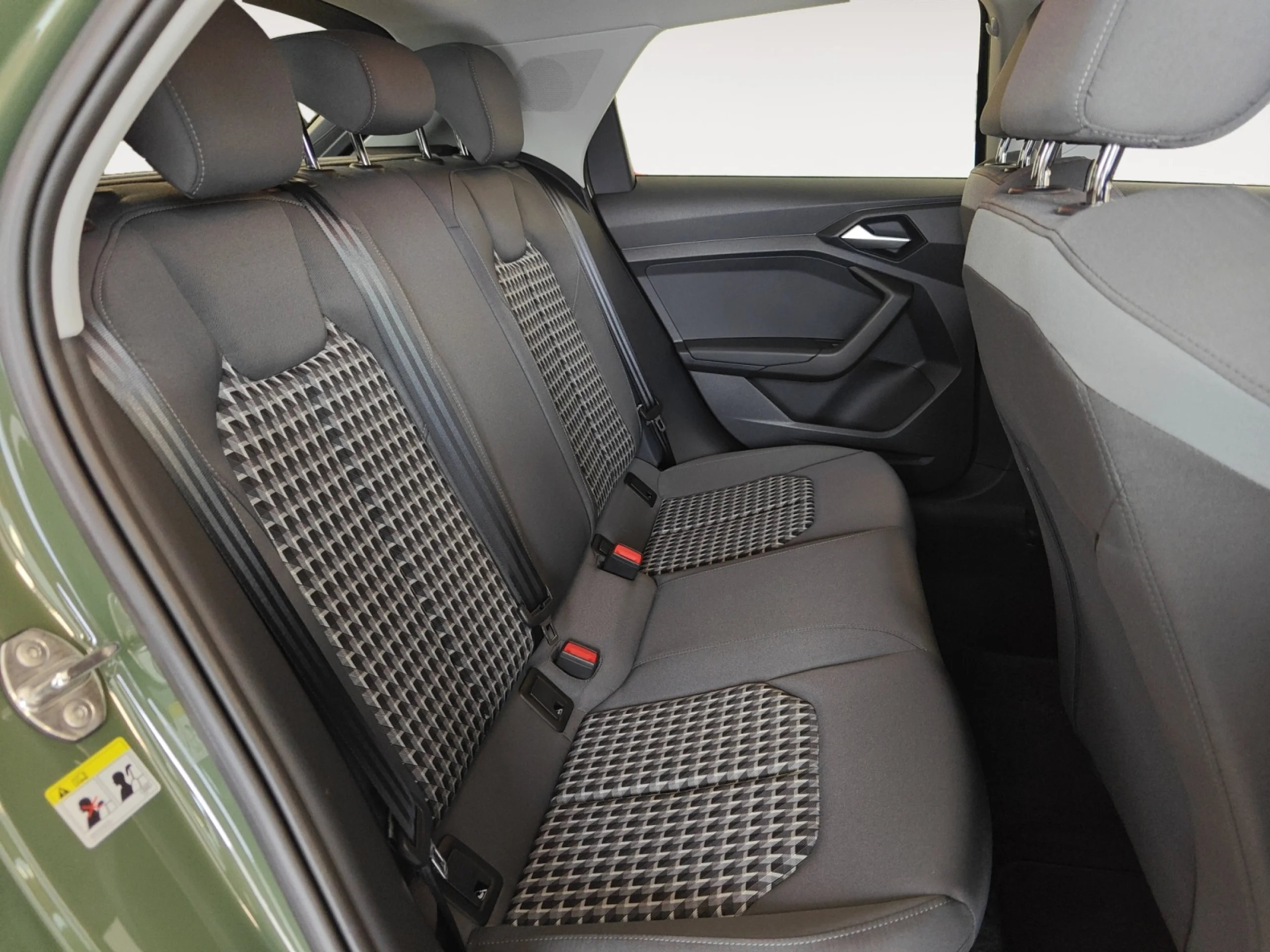 AUDI A1 SPORTBACK ADRENALIN 25 TFSI 70KW (95CV) - Foto 8