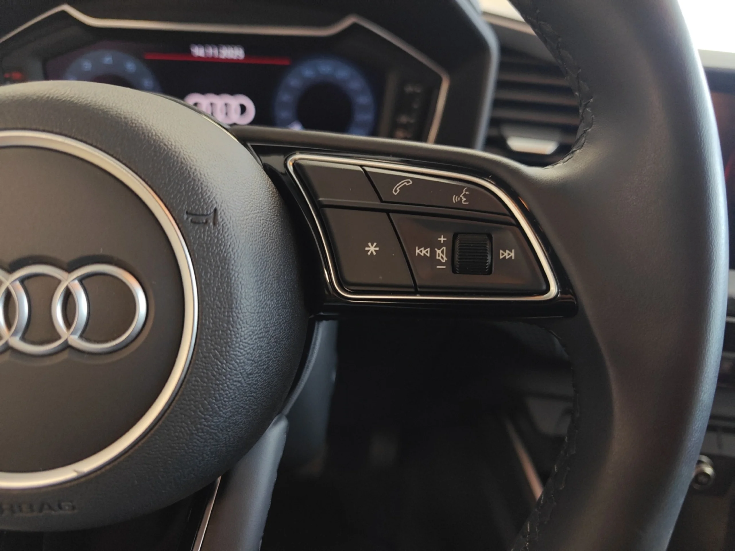 AUDI A1 SPORTBACK ADRENALIN 25 TFSI 70KW (95CV) - Foto 13