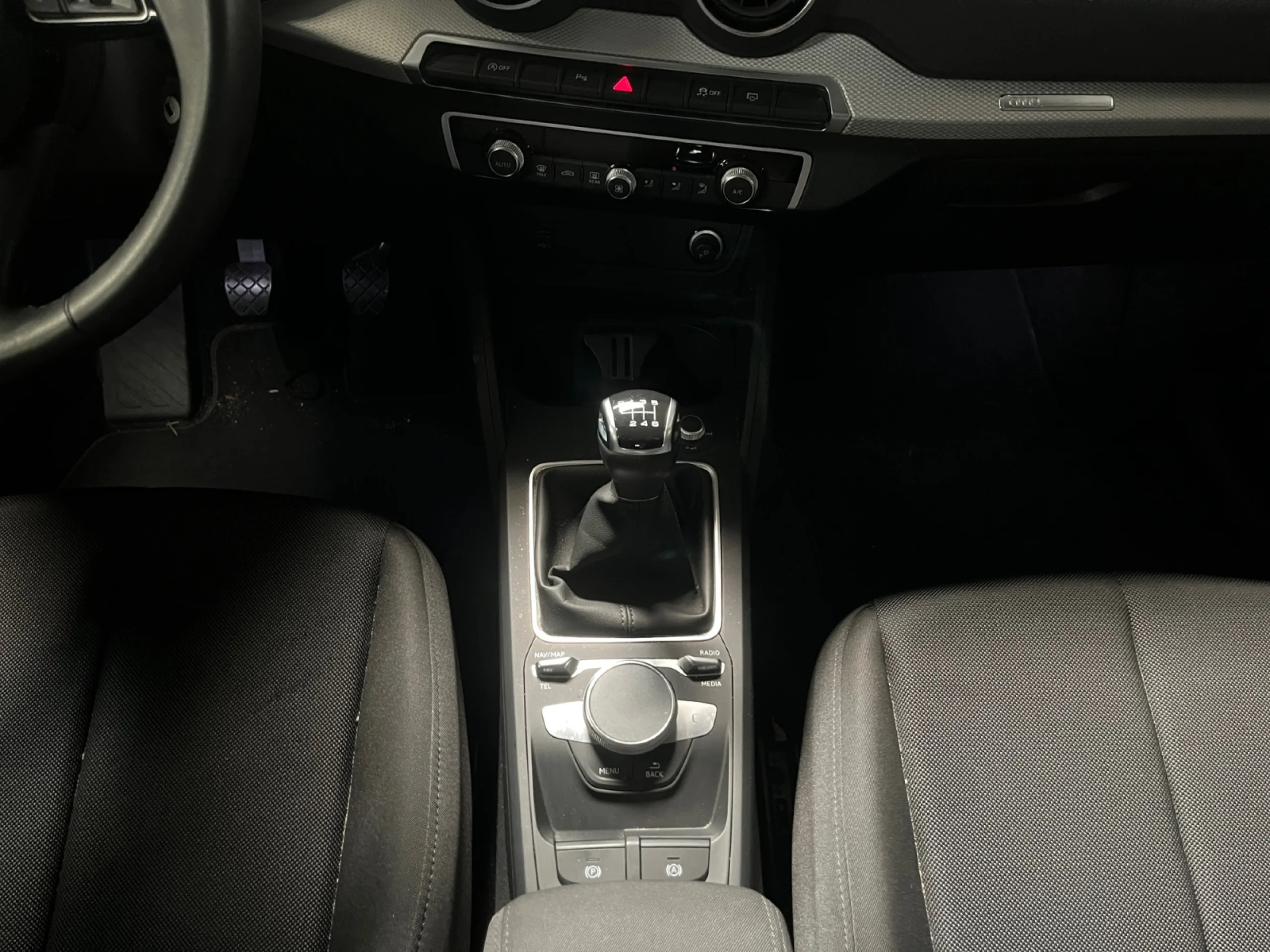 AUDI Q2 ADVANCED 30 TFSI 81KW (110CV) - Foto 14