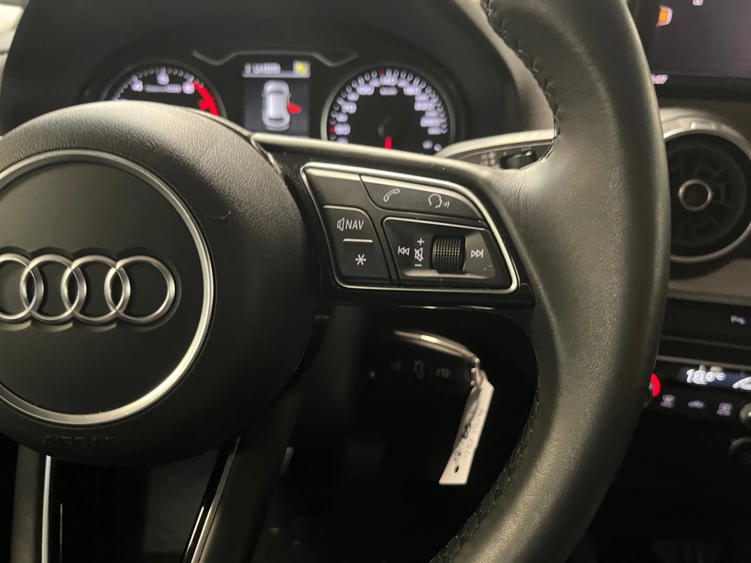 AUDI Q2 ADVANCED 30 TFSI 81KW (110CV) - Foto 16