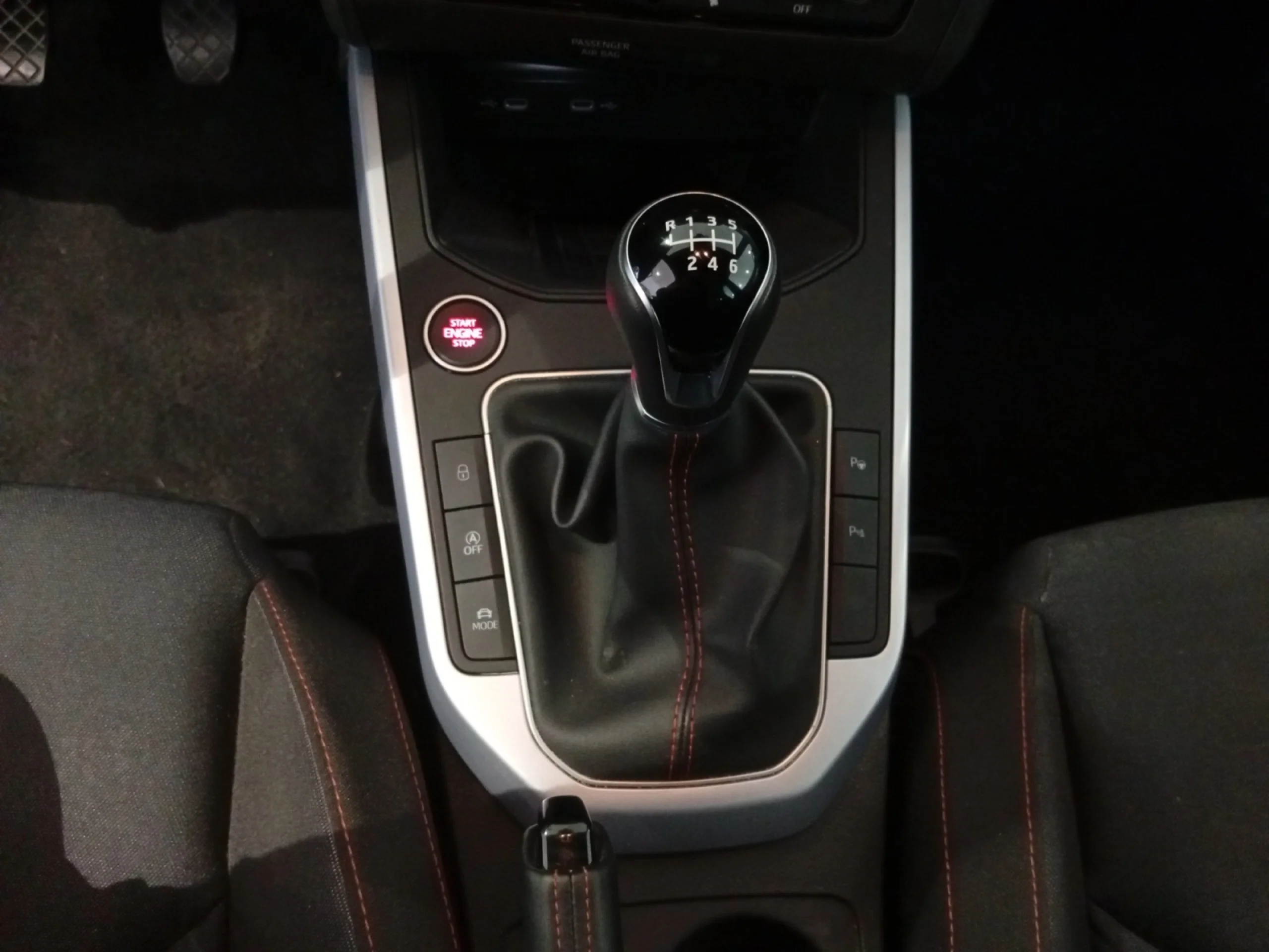 SEAT ARONA 1.0 TSI 85KW (115CV) FR SPECIAL EDITION - Foto 13