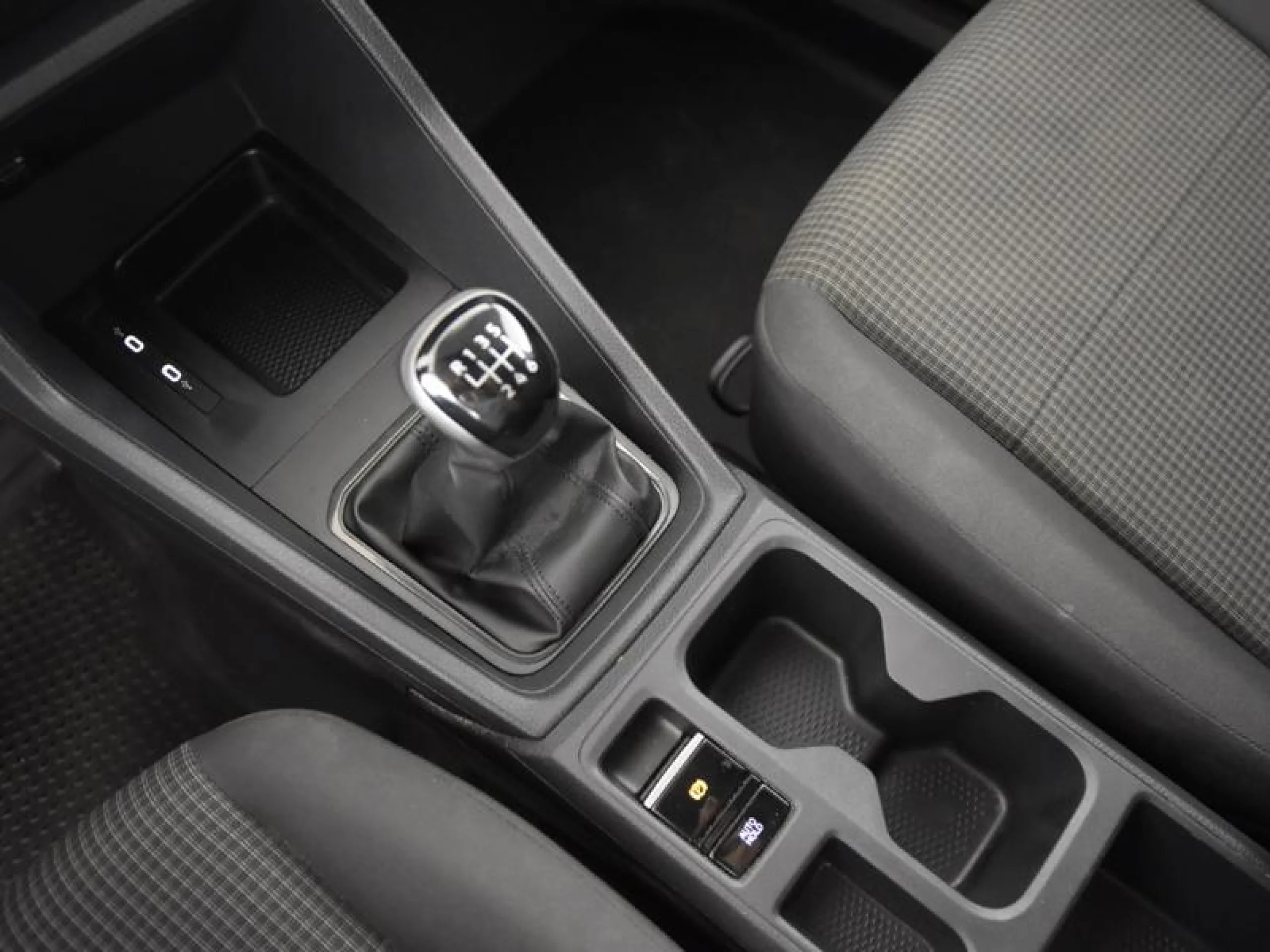 VW COMERCIALES Caddy CADDY  CARGO  2.0 TDI 75 KW (102 CV) 6 VEL. 2.220 - Foto 9