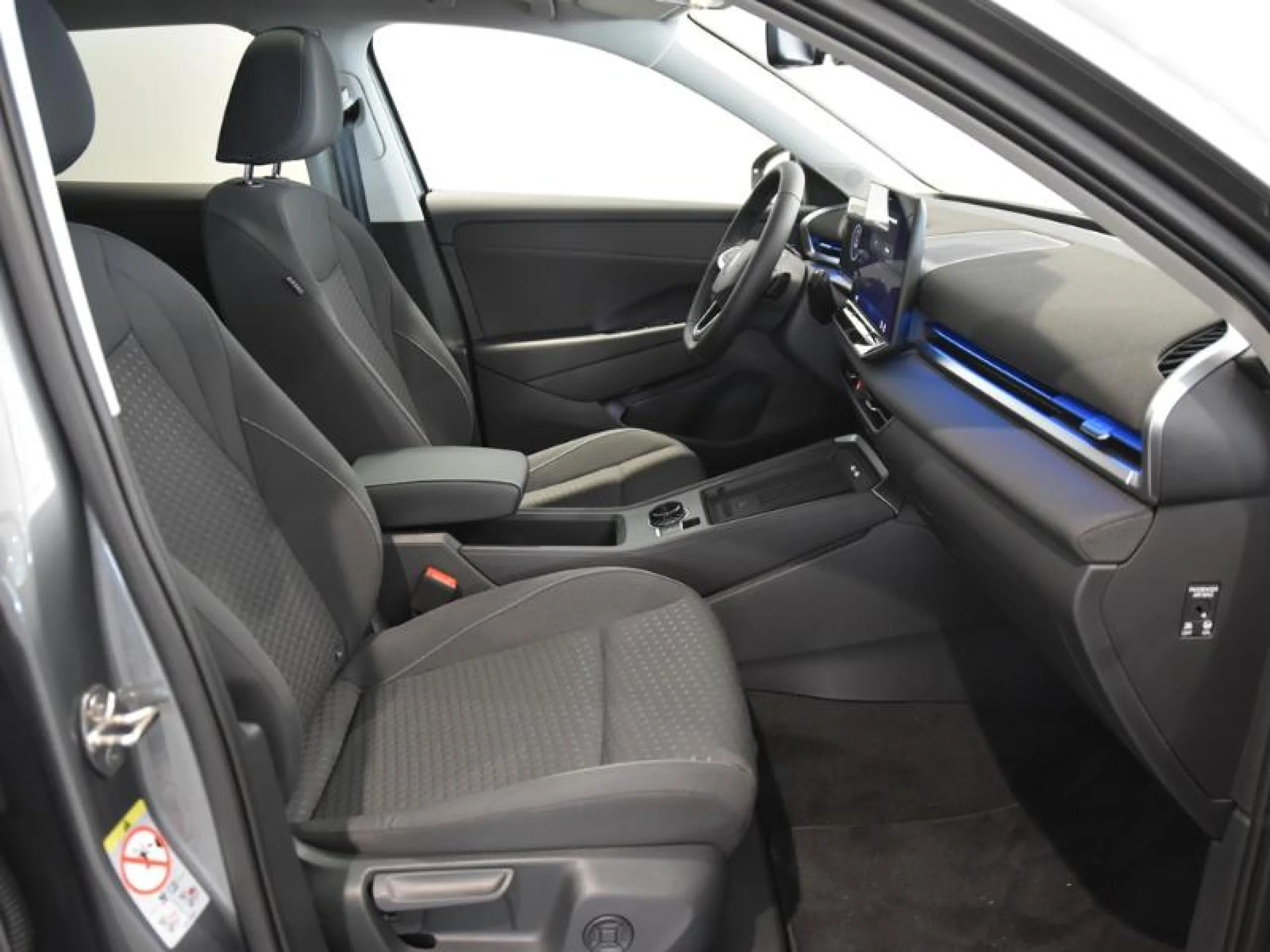 VOLKSWAGEN T ROC T ROC MÁS  1.5 ETSI 110 KW (150 CV)  AUTOMÁTICO DSG 7 VEL. - Foto 4