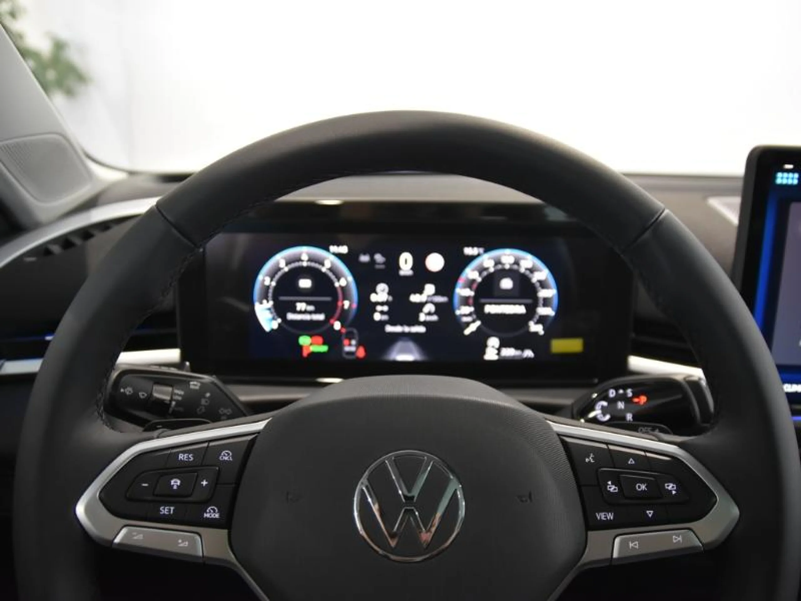 VOLKSWAGEN T ROC T ROC MÁS  1.5 ETSI 110 KW (150 CV)  AUTOMÁTICO DSG 7 VEL. - Foto 12