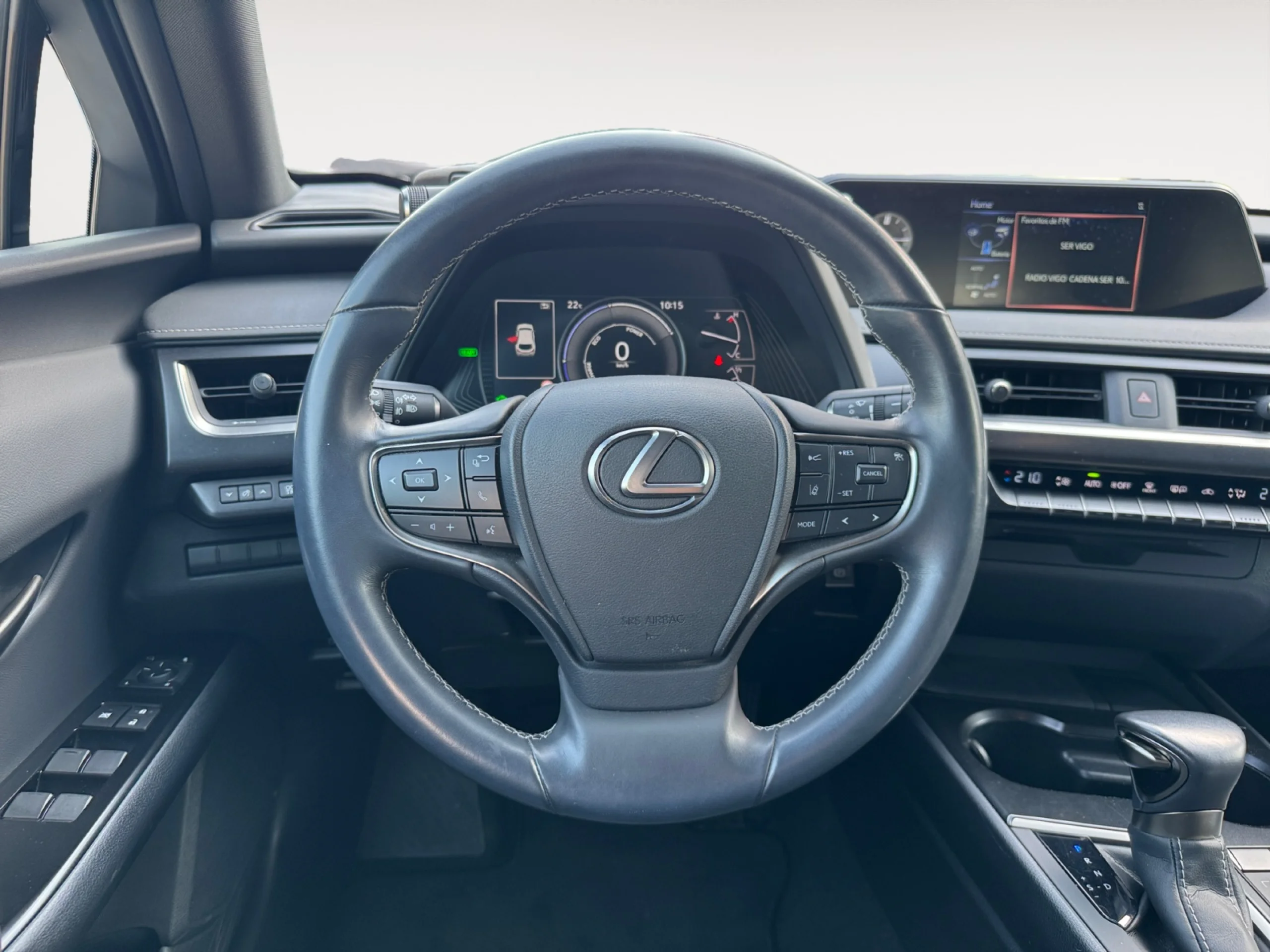 Lexus UX 2.0 250H BUSINESS - Foto 11