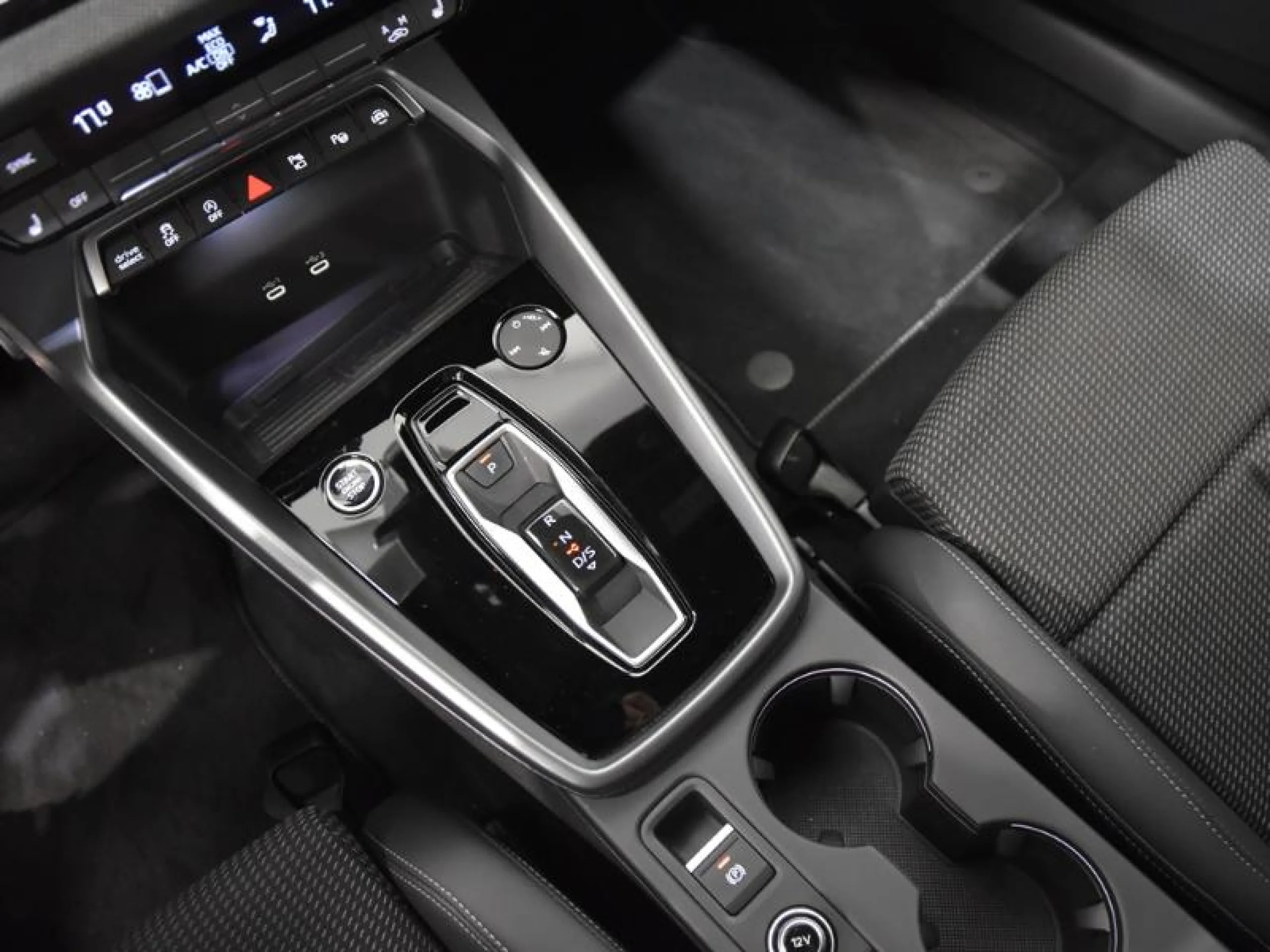 AUDI A3 SPORTBACK GENUINE 35 TDI 110KW S TRONIC - Foto 11