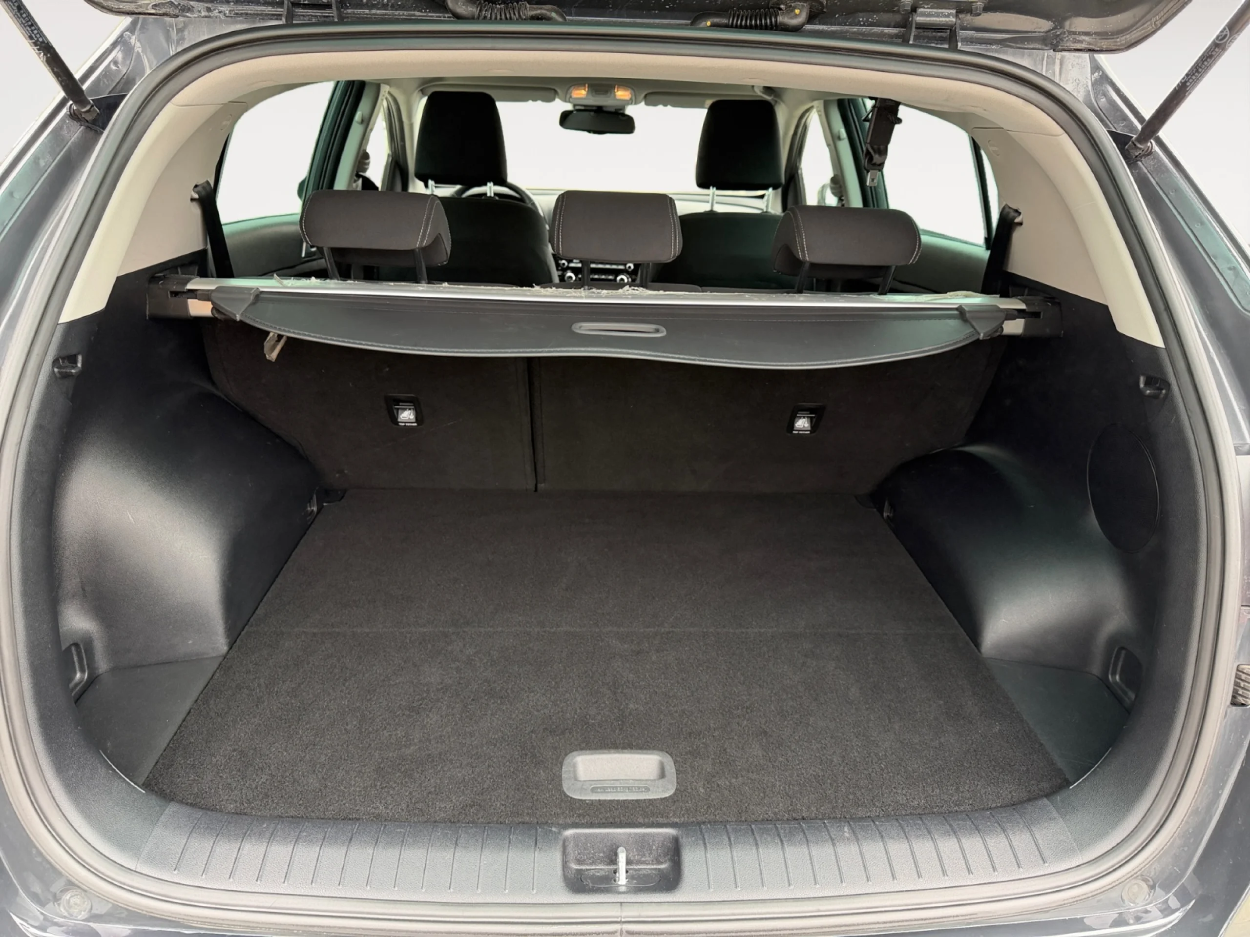 KIA SPORTAGE 1.6 MHEV DRIVE 100KW (136CV) 4X2 - Foto 7