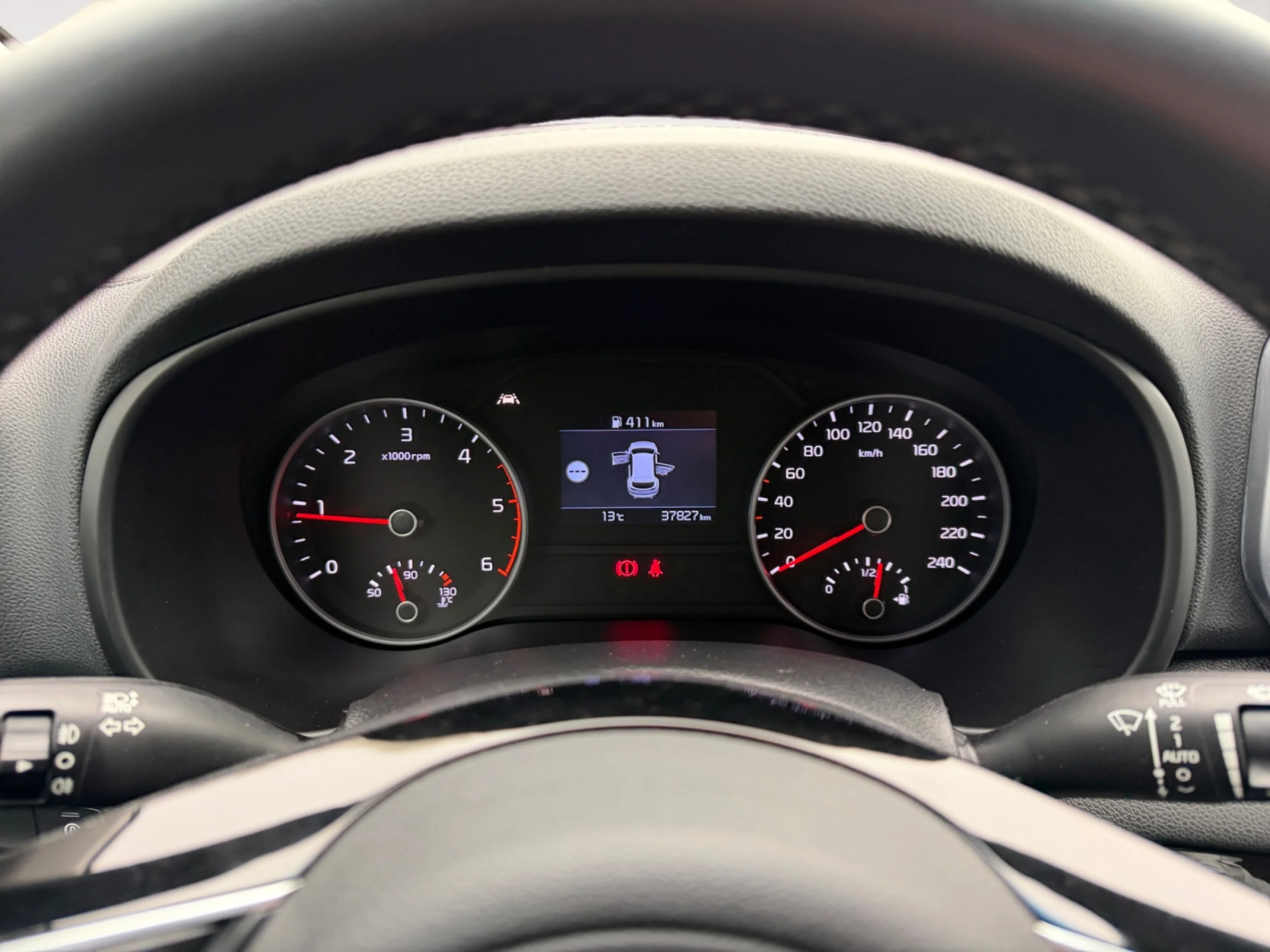 KIA SPORTAGE 1.6 MHEV DRIVE 100KW (136CV) 4X2 - Foto 10