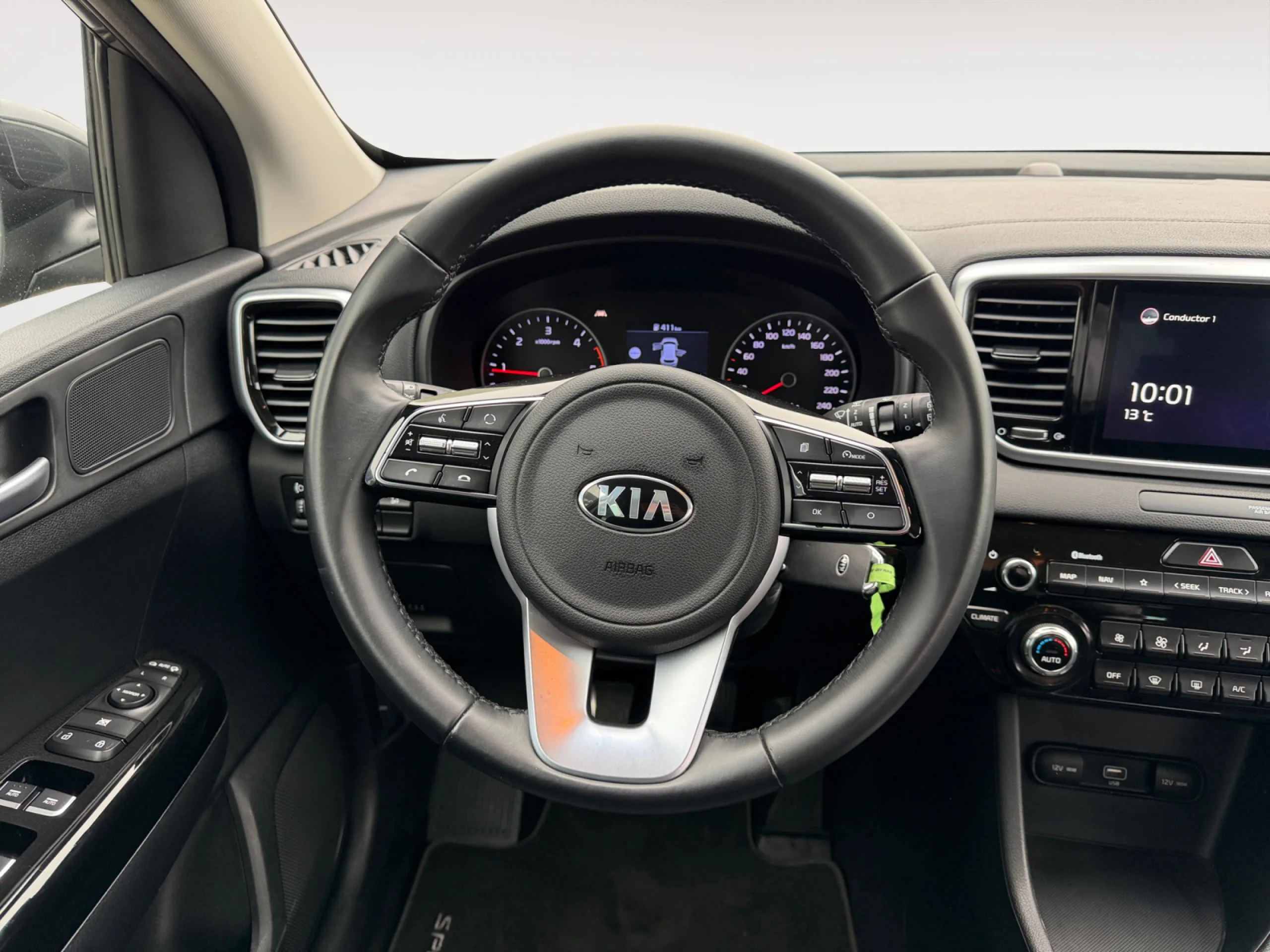 KIA SPORTAGE 1.6 MHEV DRIVE 100KW (136CV) 4X2 - Foto 11