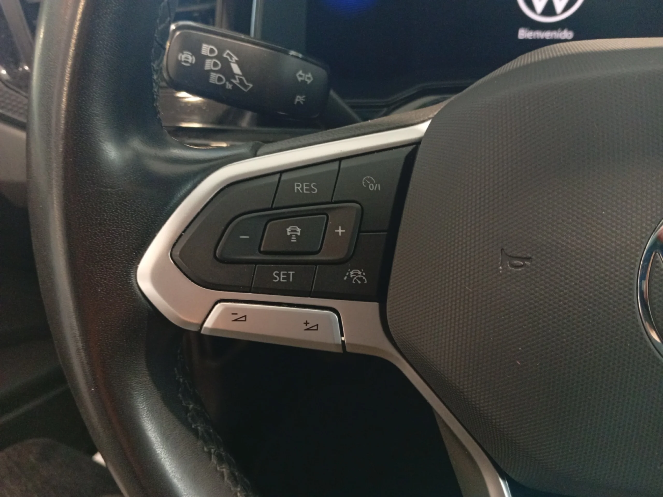 VOLKSWAGEN TAIGO 1.0 TSI - Foto 10