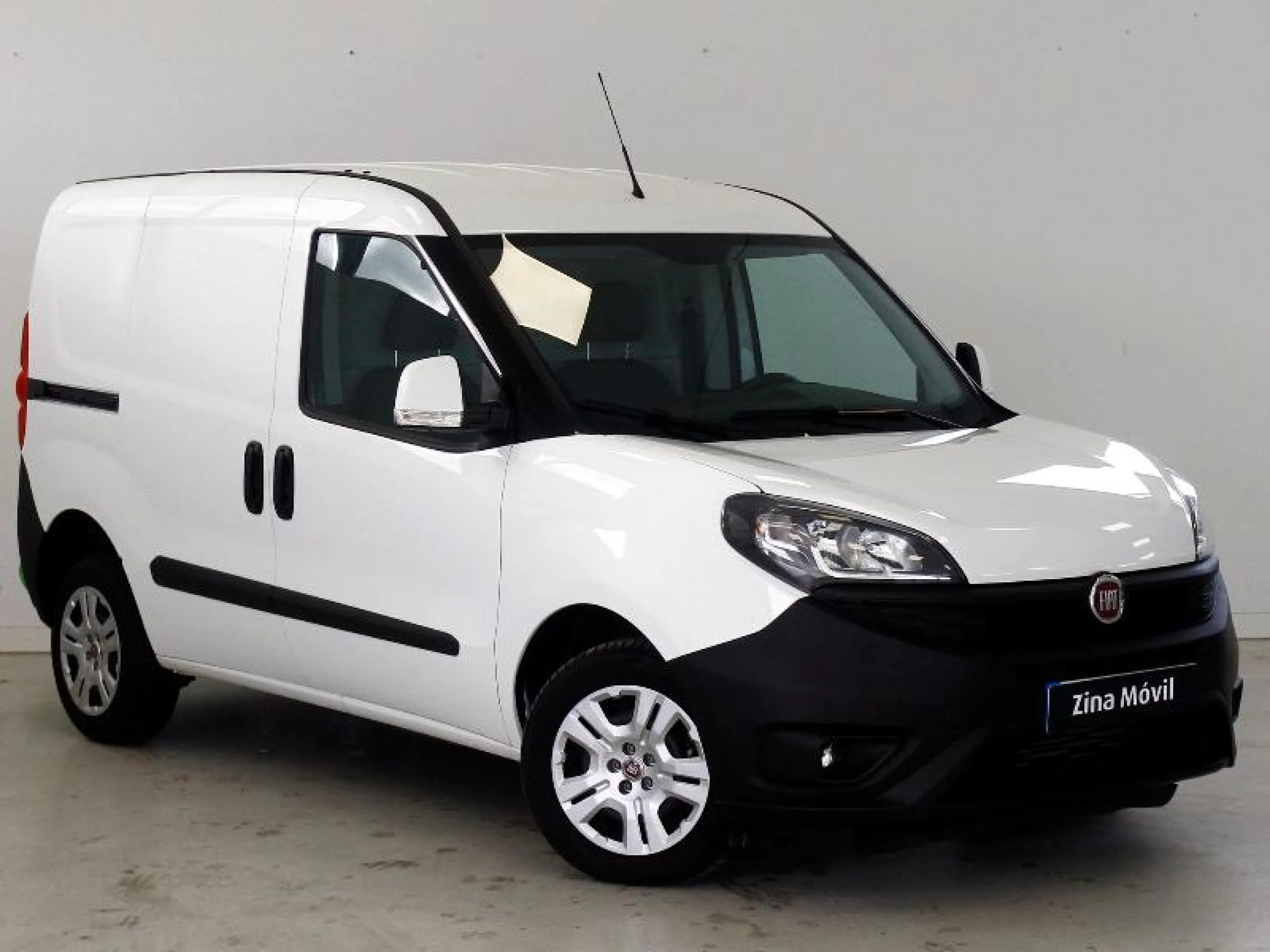 FIAT Doblò CARGO CARGO SX 1.6 MJET 77KW (105C - Foto 3