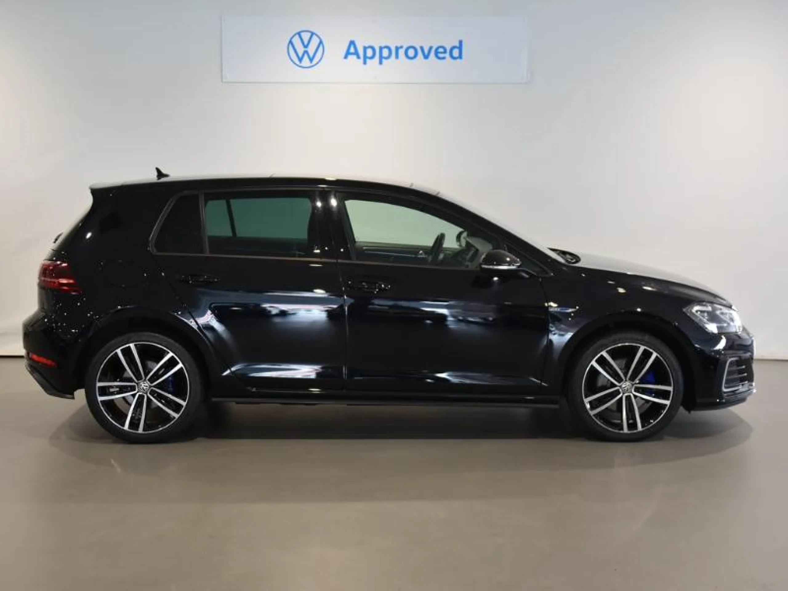 VOLKSWAGEN GOLF GTE 1.4 TSI E POWER 150KW (204CV) DSG - Foto 3