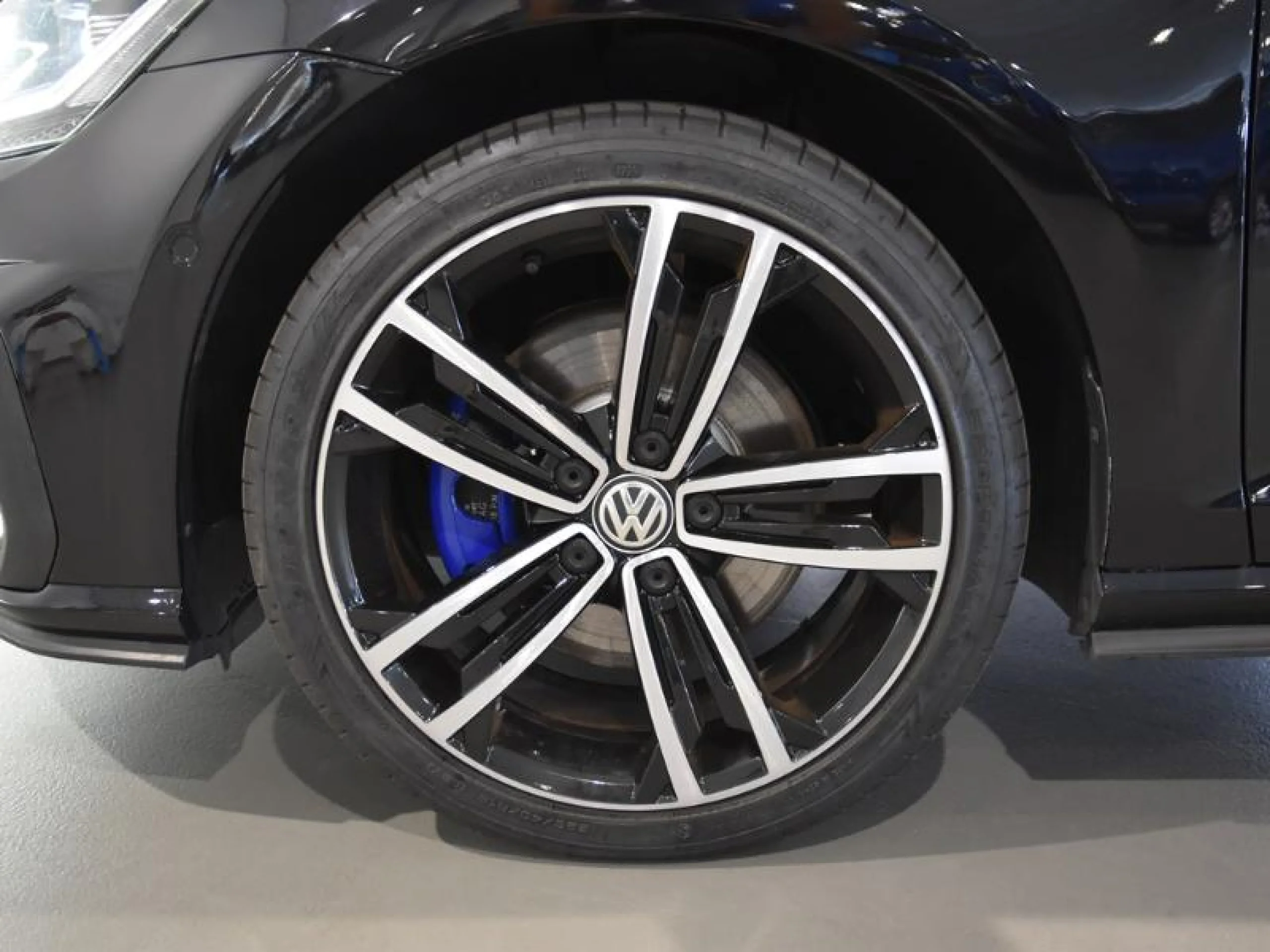 VOLKSWAGEN GOLF GTE 1.4 TSI E POWER 150KW (204CV) DSG - Foto 8