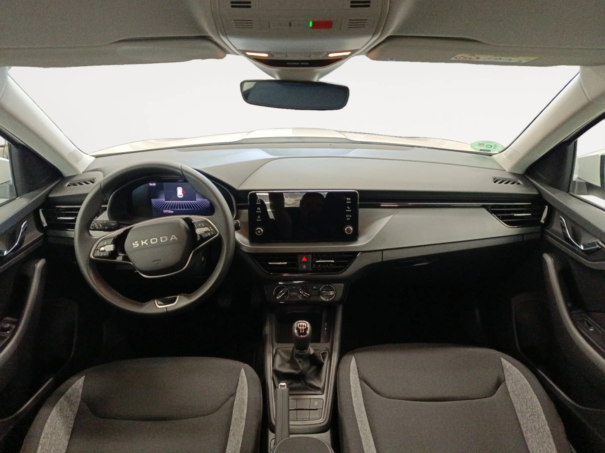 SKODA KAMIQ 1.0 TSI 70KW (95CV) ESSENCE - Foto 4