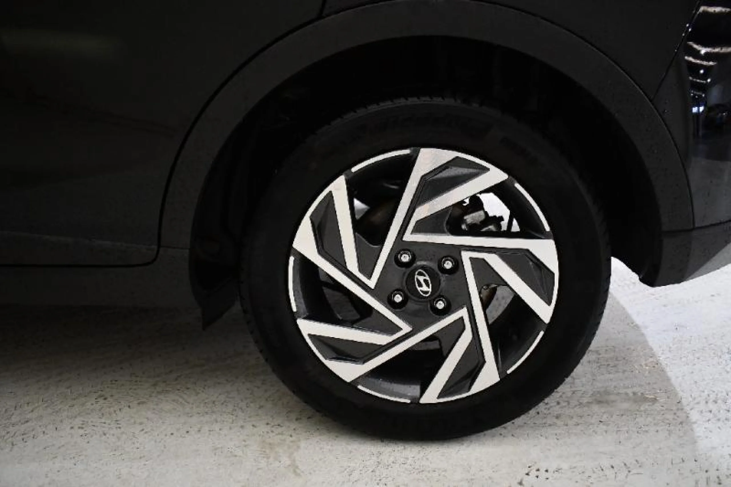 HYUNDAI BAYON 1.0 TGDI 74KW (100CV) 48V MAXX - Foto 10