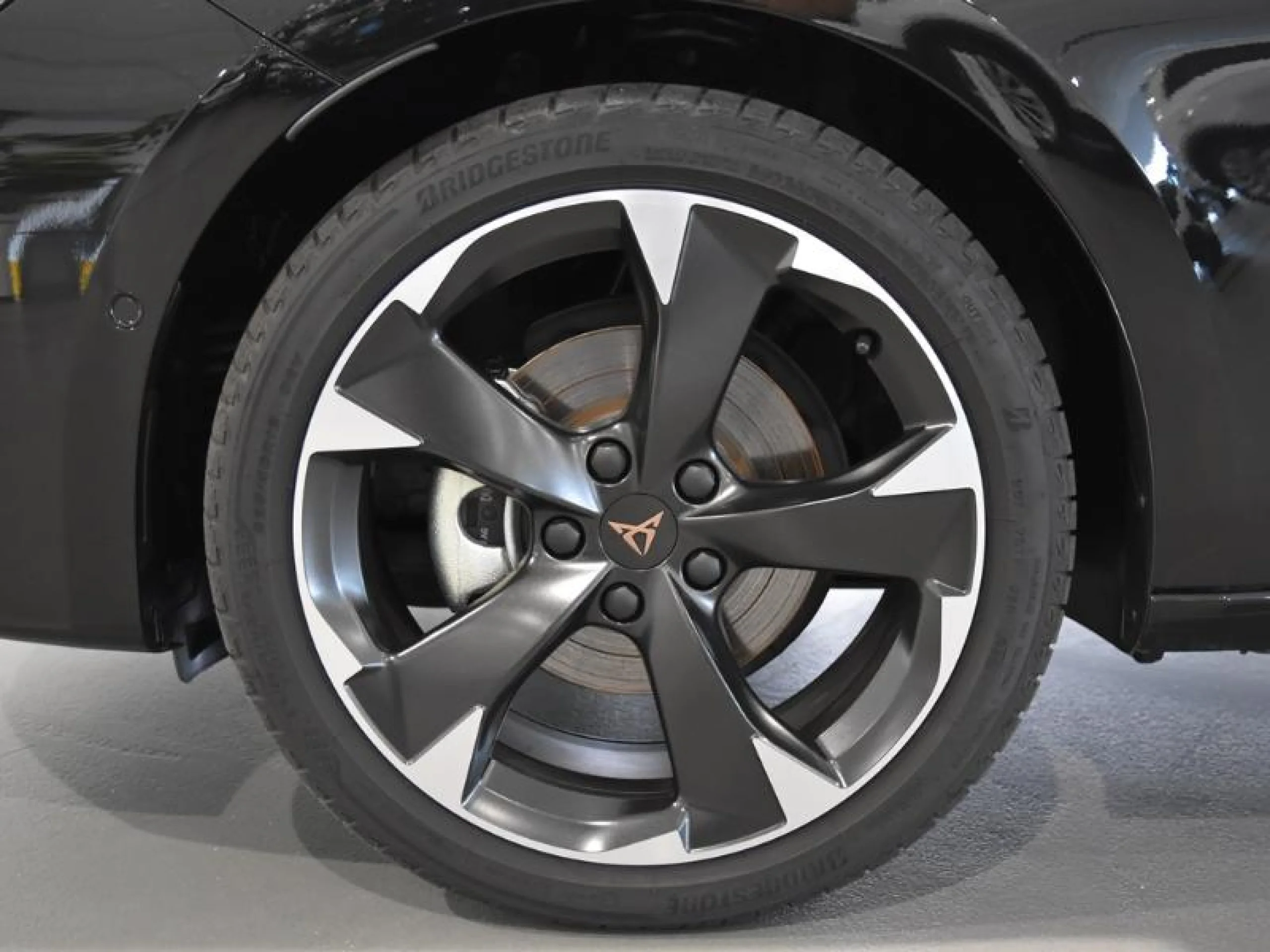 CUPRA LEON 1.5 ETSI 110KW (150CV) DSG - Foto 8