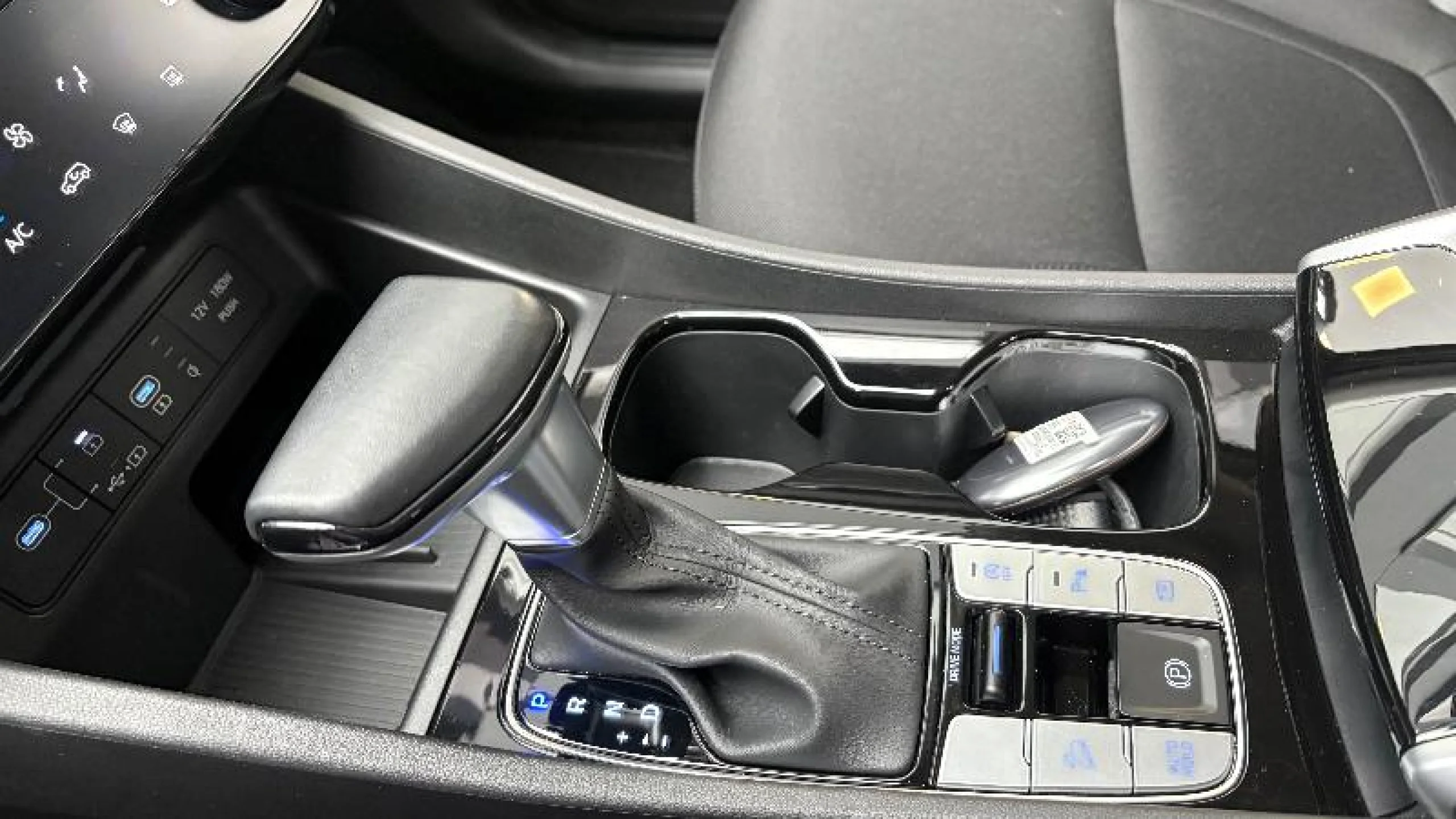 HYUNDAI TUCSON 1.6D 100KW (136CV) 48V DCT MAXX - Foto 16