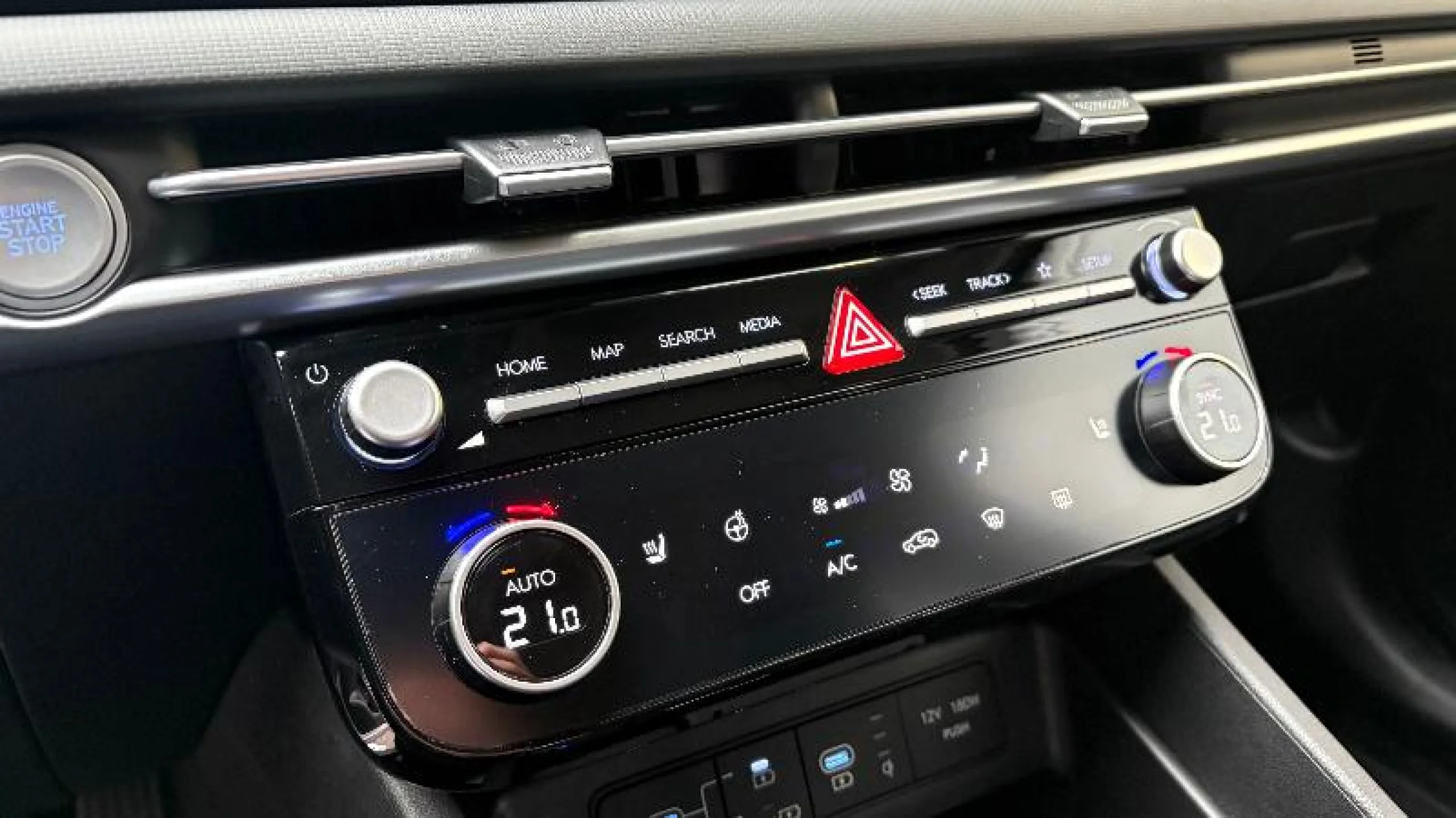 HYUNDAI TUCSON 1.6D 100KW (136CV) 48V DCT MAXX - Foto 19