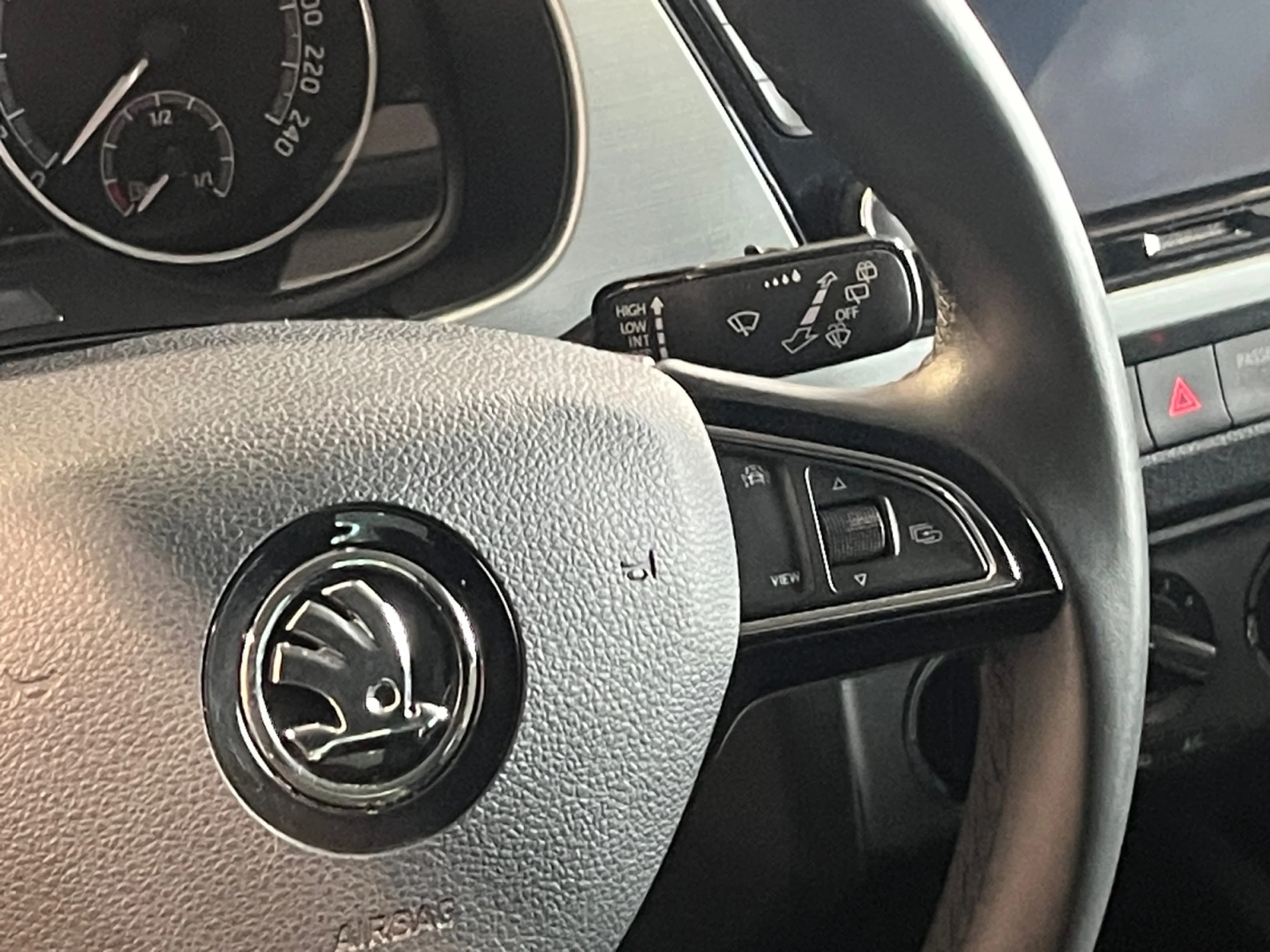 SKODA FABIA 1.0 TSI 70KW (95CV) AMBITION - Foto 10