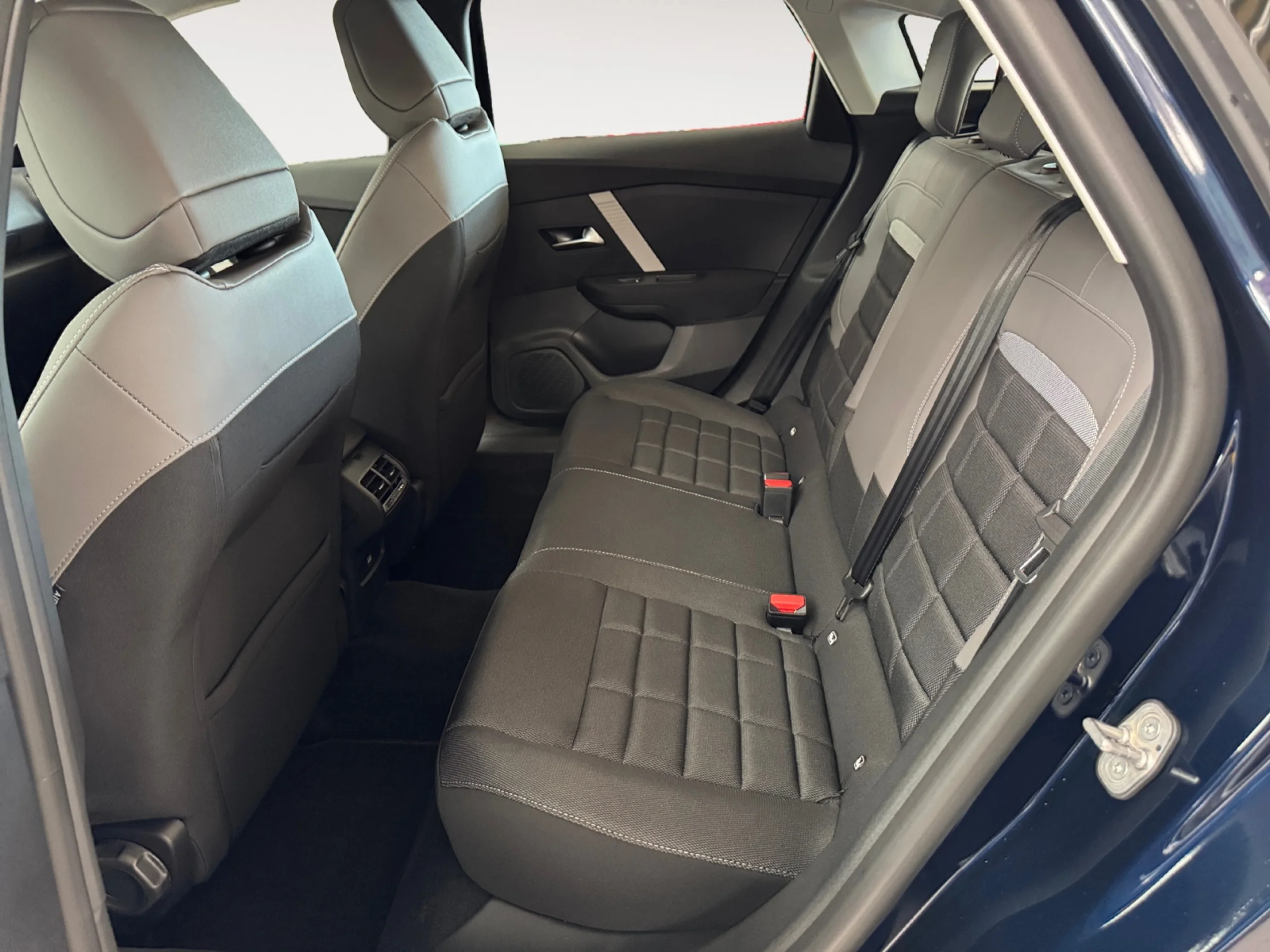 CITROEN C4 HYBRID 145 Ë DCS6 BUSINESS EDITION - Foto 10