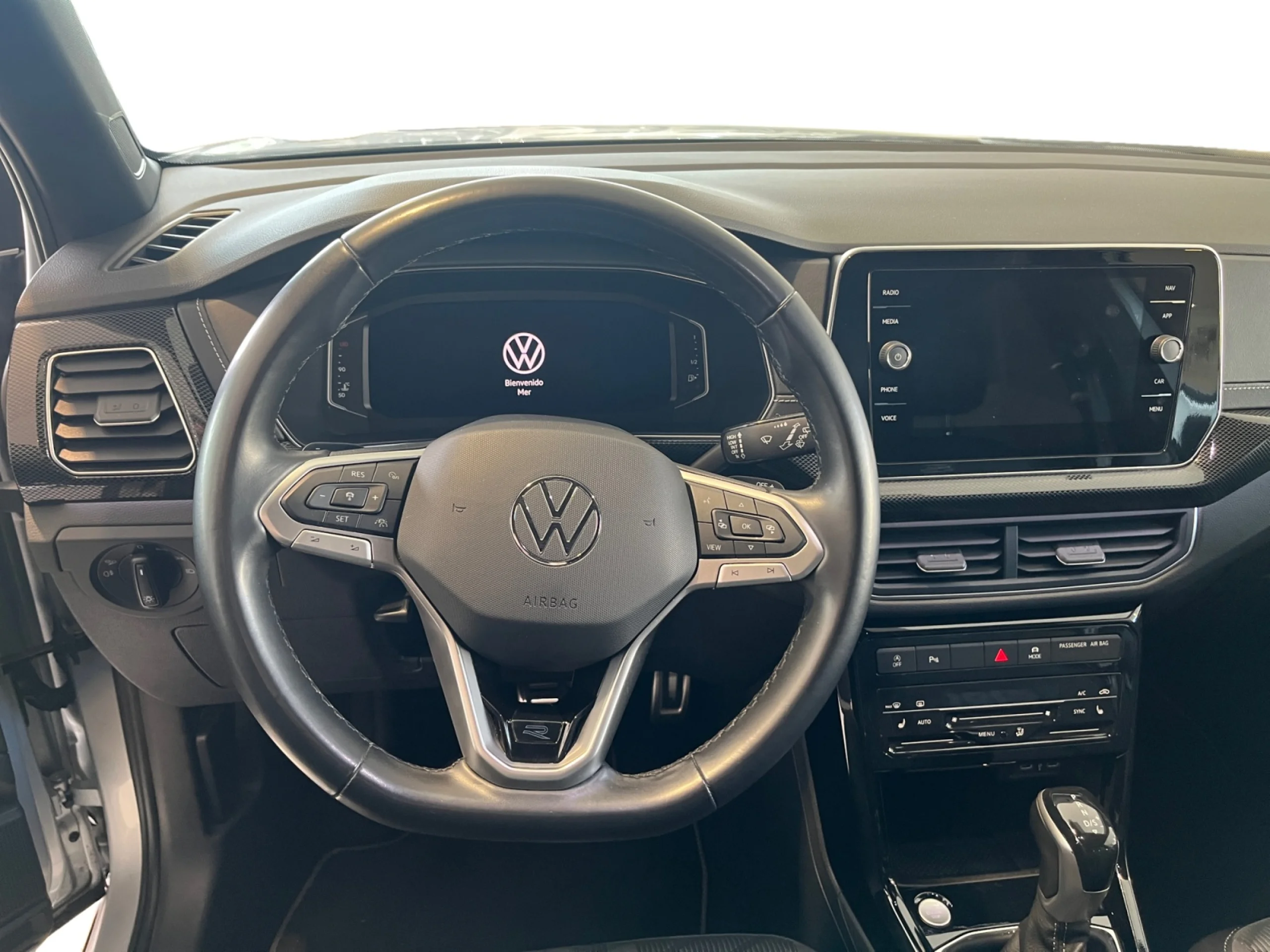 VOLKSWAGEN T CROSS R LINE 1.5 TSI 110KW (150CV) DSG - Foto 9