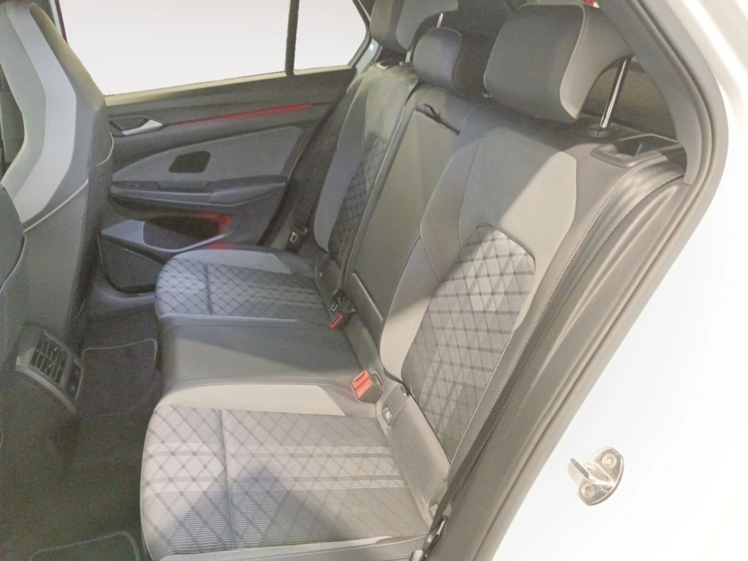 VOLKSWAGEN GOLF R LINE 2.0 TDI 110KW (150CV) DSG - Foto 6