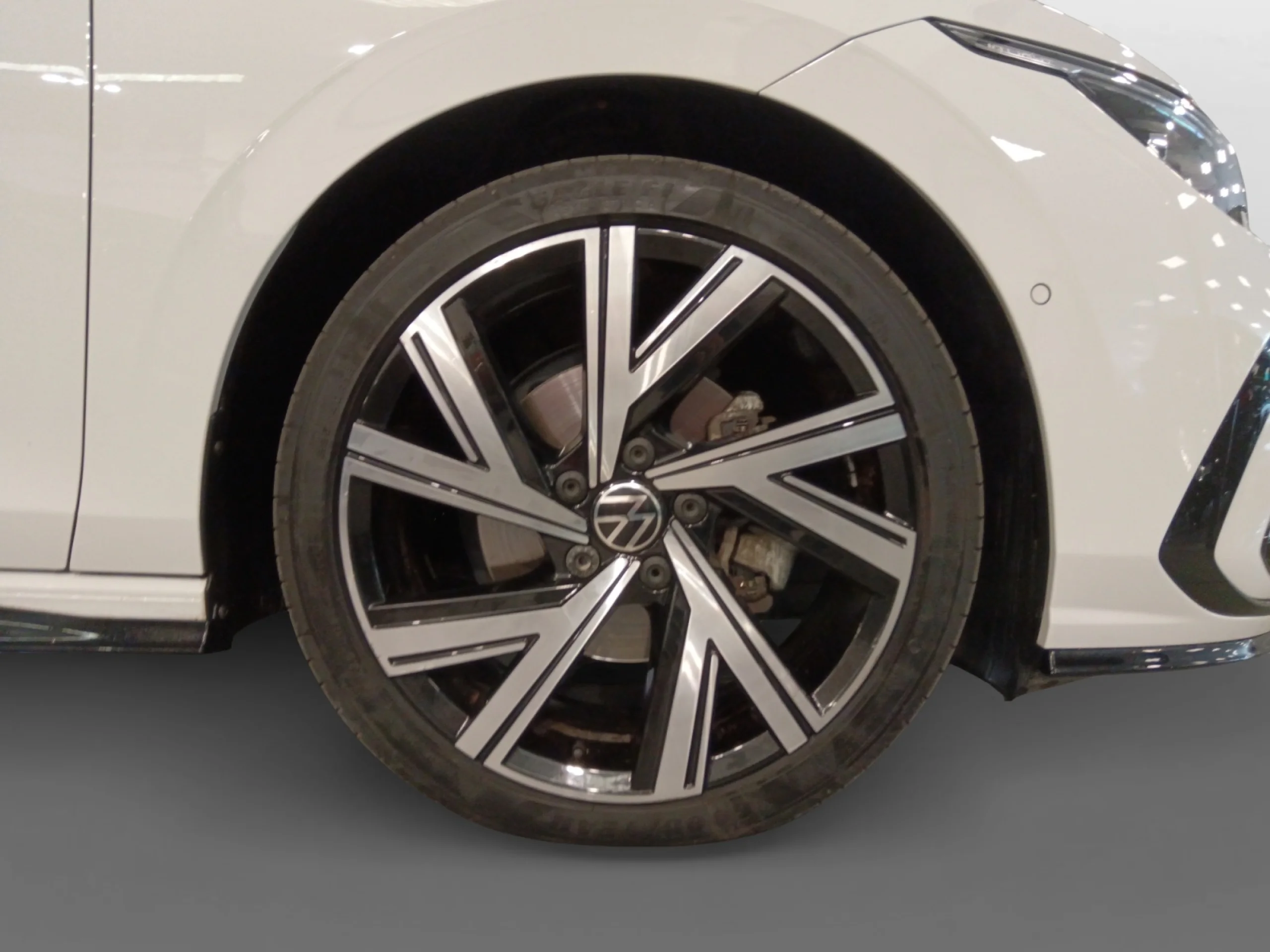 VOLKSWAGEN GOLF R LINE 2.0 TDI 110KW (150CV) DSG - Foto 8