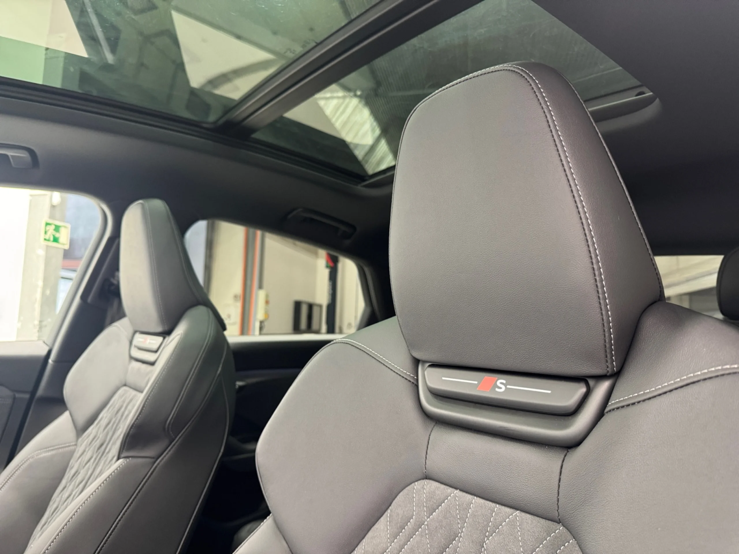 AUDI Q6 Q6 SPORTBACK BLACK LINE E TRON PERFORMANCE  225,00 KW 94,9 KWH - Foto 11
