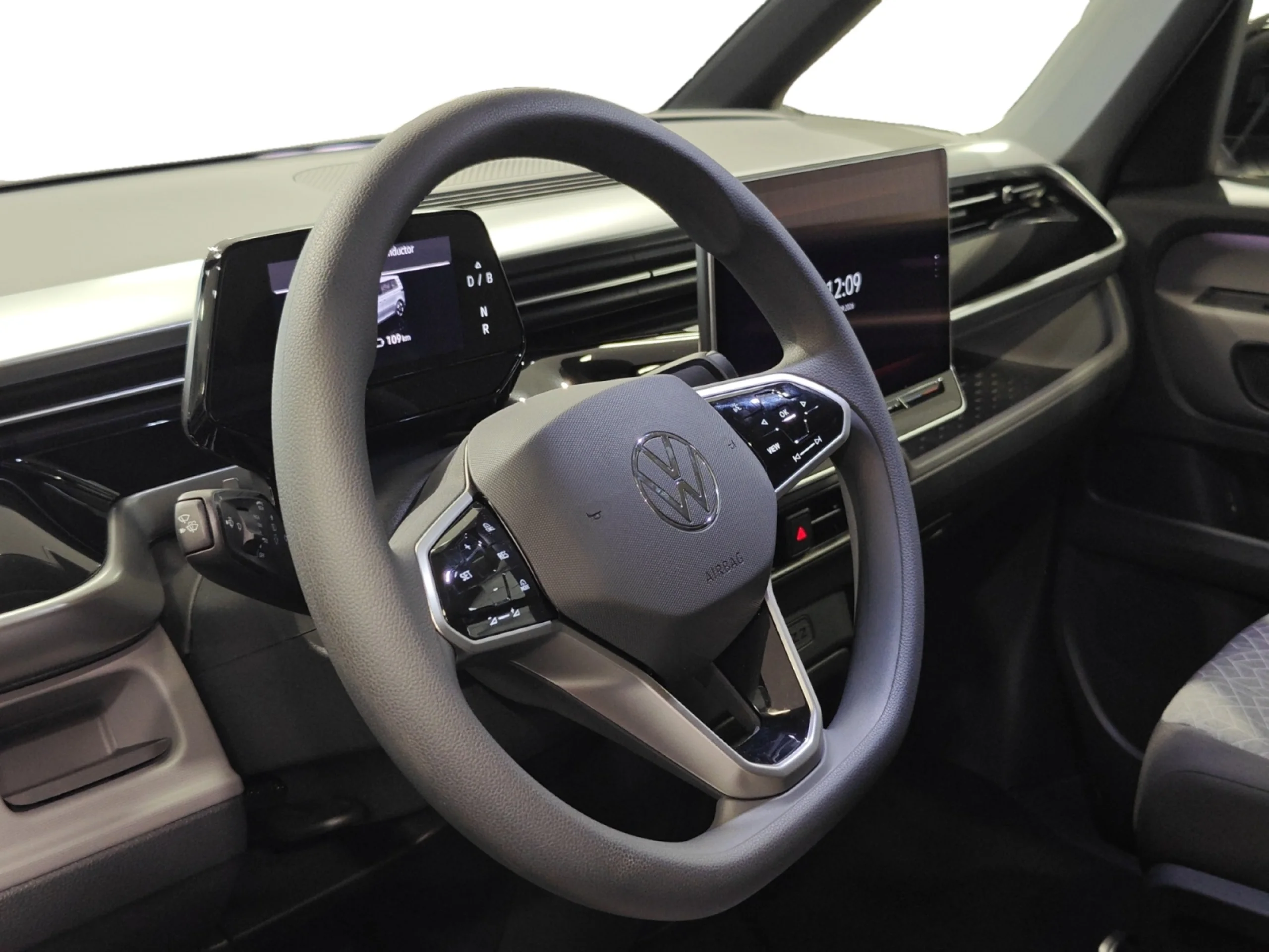 VOLKSWAGEN ID. BUZZ PRO 7 ASIENTOS 210KW (286CV) - Foto 9