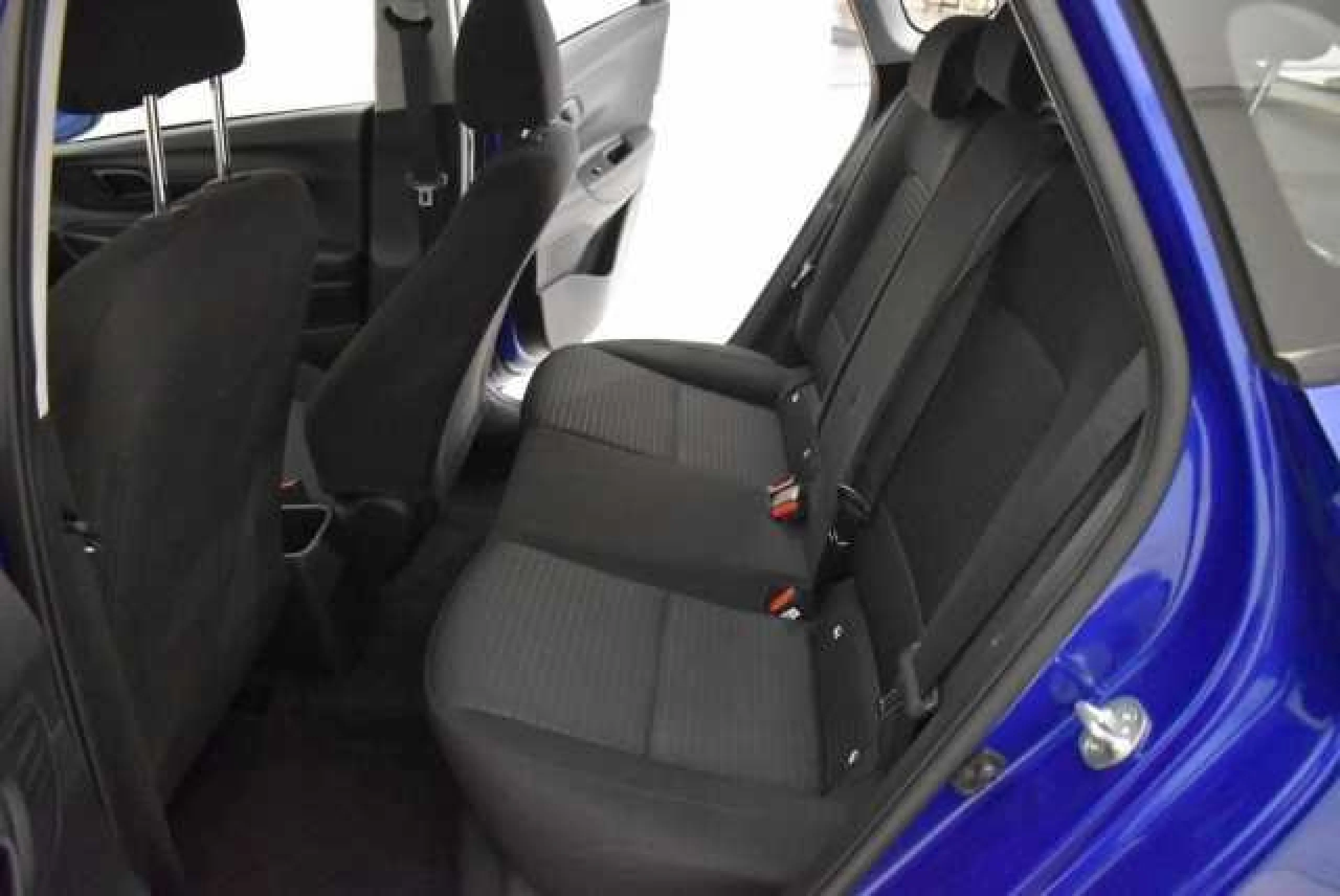 HYUNDAI I20 1.0 TGDI 74KW (100CV) KLASS - Foto 8