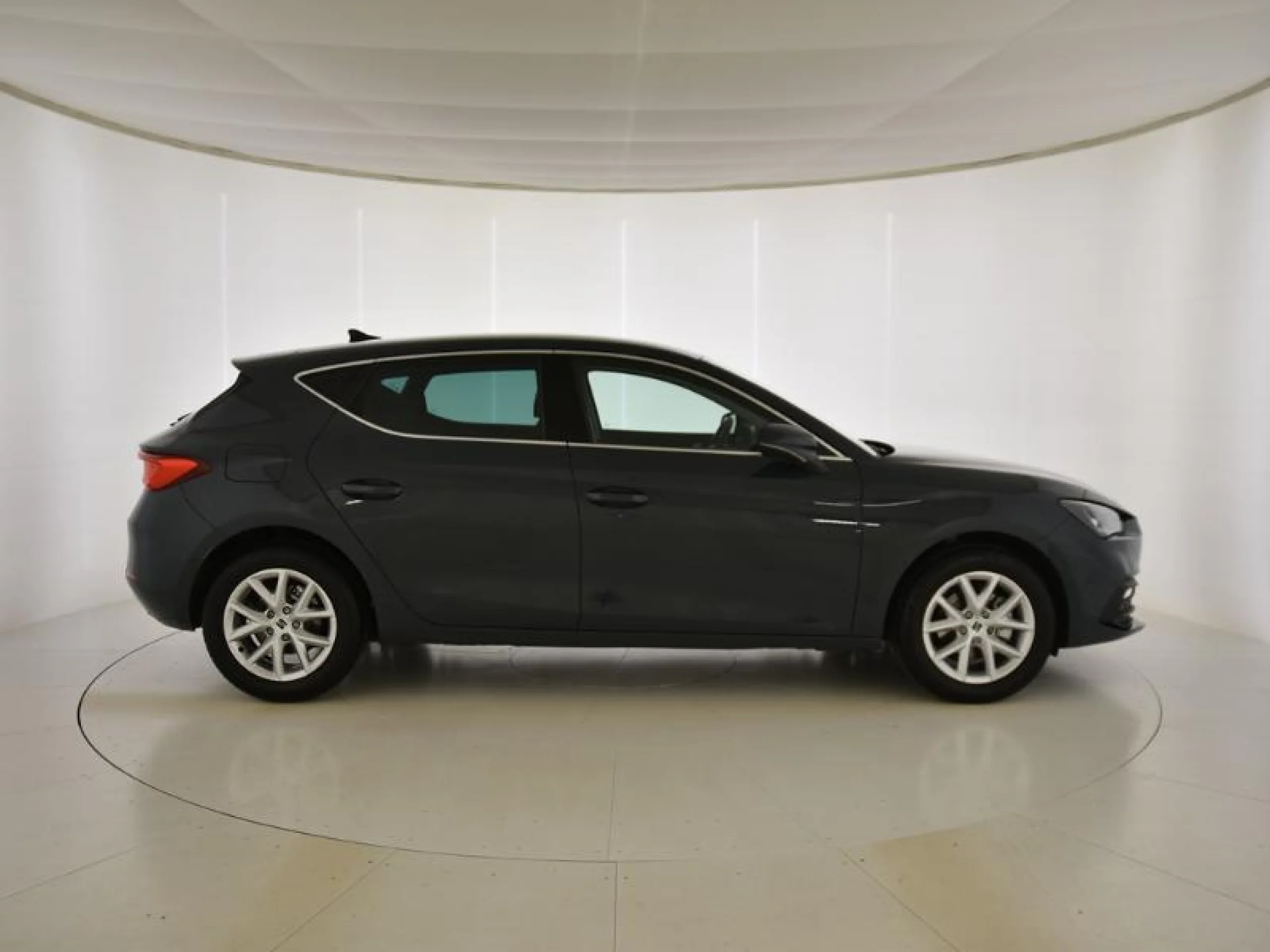SEAT LEON 1.5 ETSI 85KW DSG STYLE 25 ANIVERSARIO - Foto 3
