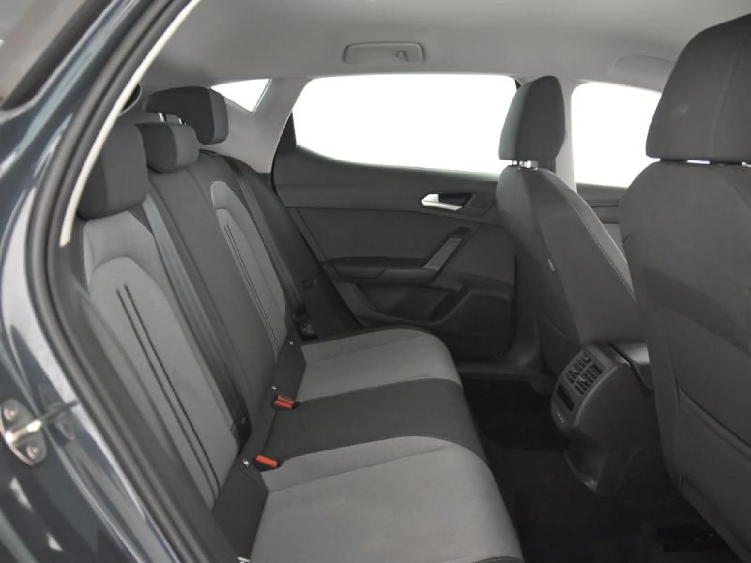 SEAT LEON 1.5 ETSI 85KW DSG STYLE 25 ANIVERSARIO - Foto 6