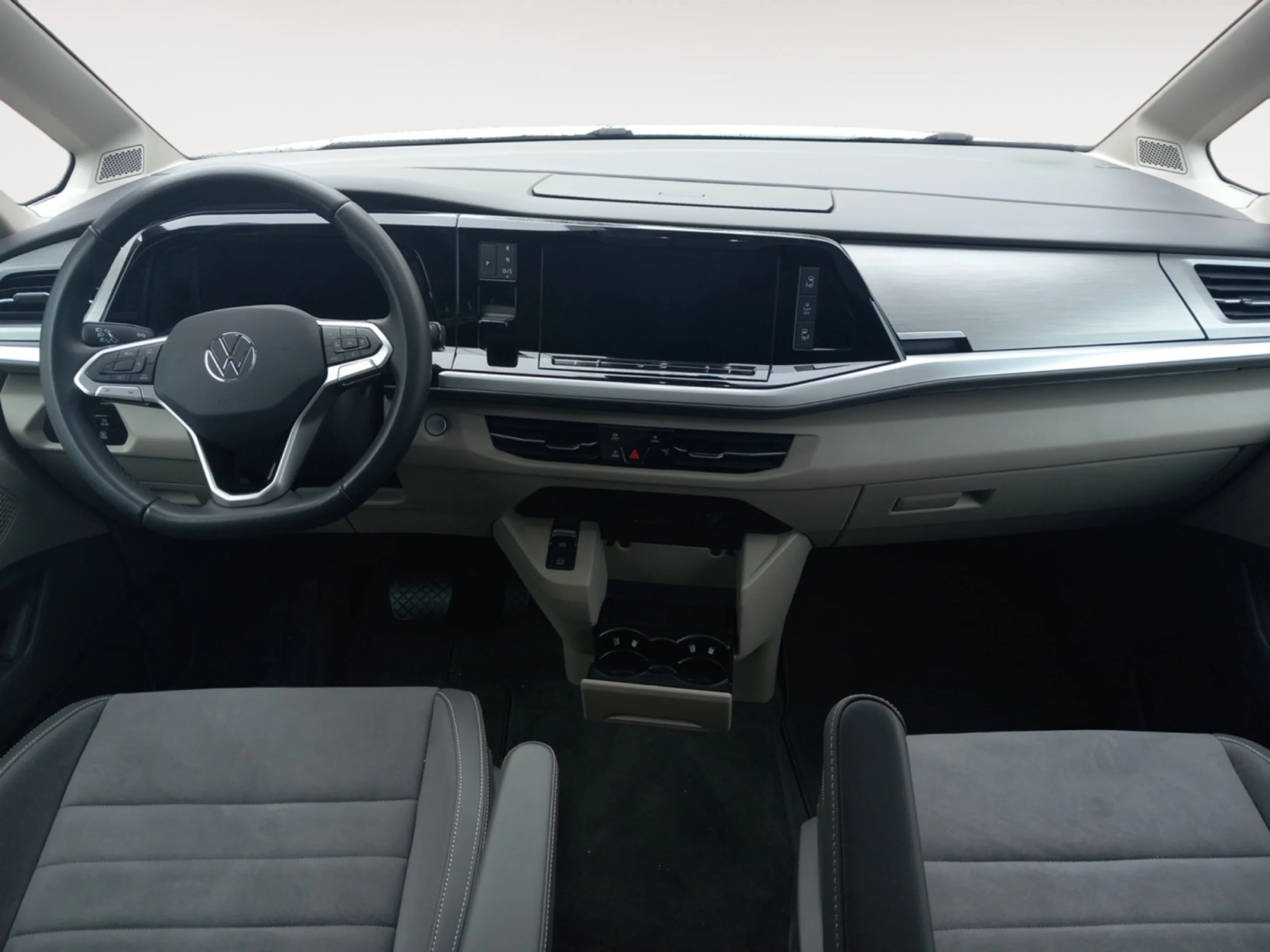 VOLKSWAGEN Multivan LIFE 2.0 TDI 110KW (150CV) DSG B.CORTA - Foto 4