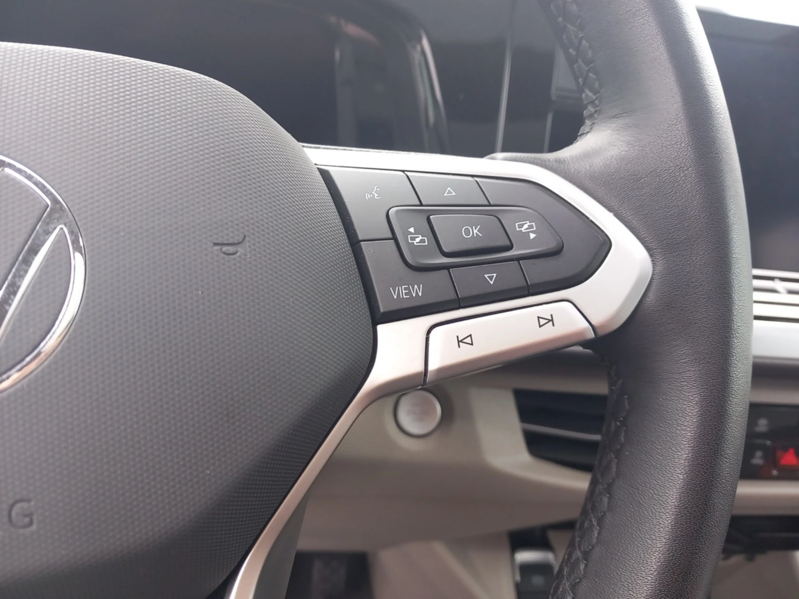 VOLKSWAGEN Multivan LIFE 2.0 TDI 110KW (150CV) DSG B.CORTA - Foto 10