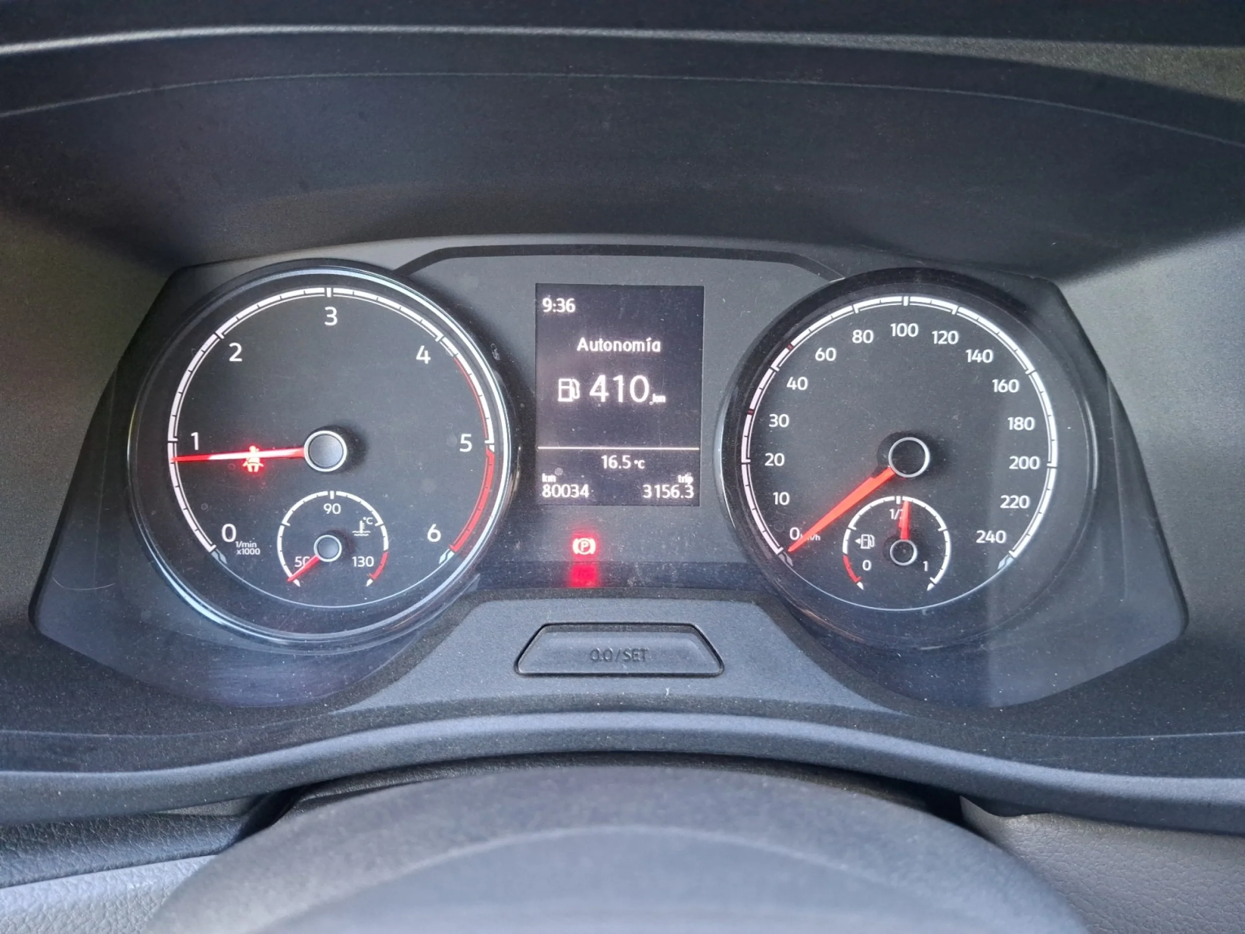 VOLKSWAGEN CARAVELLE ORIGIN CORTA 2.0 TDI 81KW (110CV) BMT - Foto 10