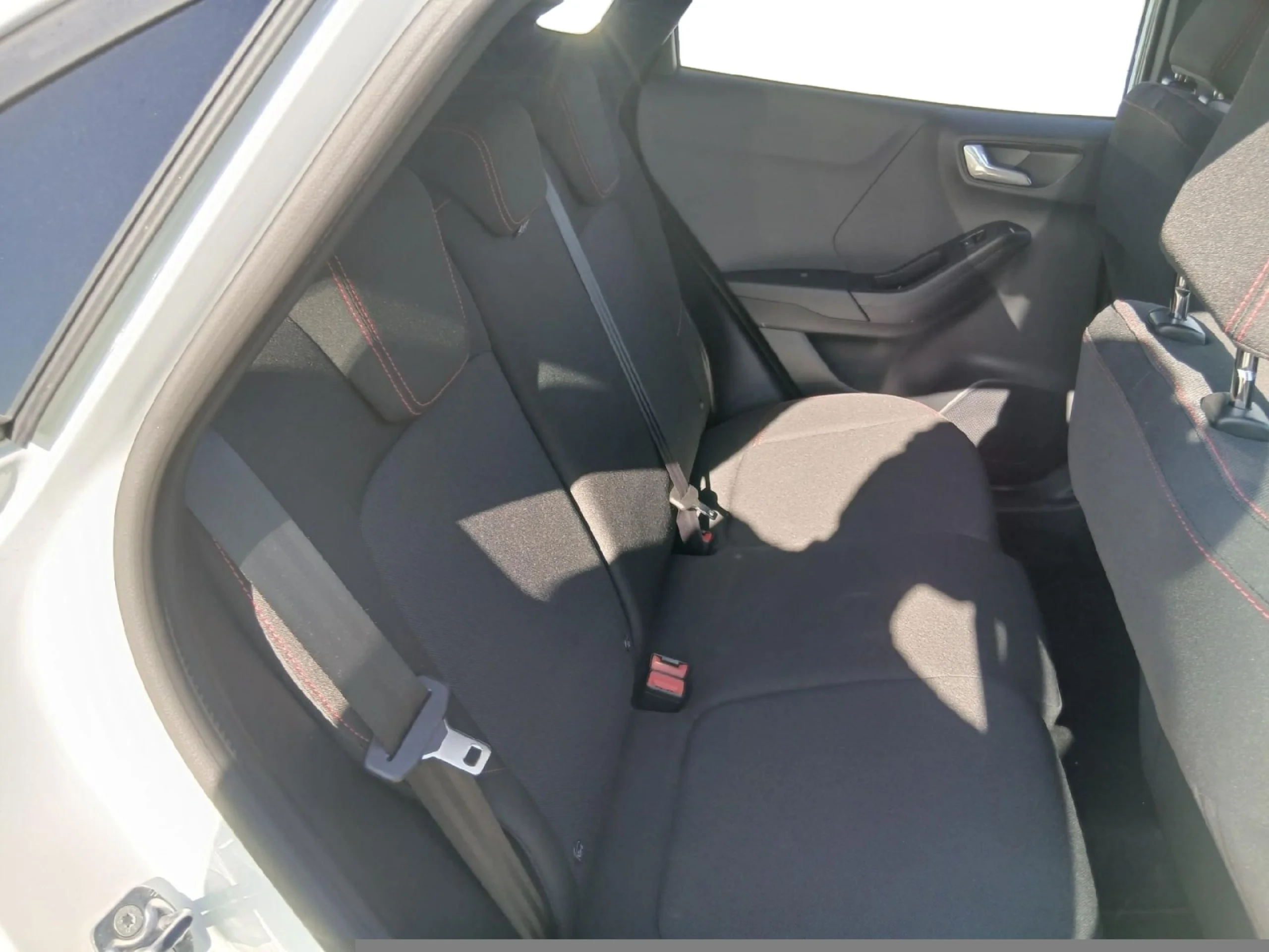 FORD PUMA 1.0 ECOBOOST 125CV ST LINE MHEV - Foto 10