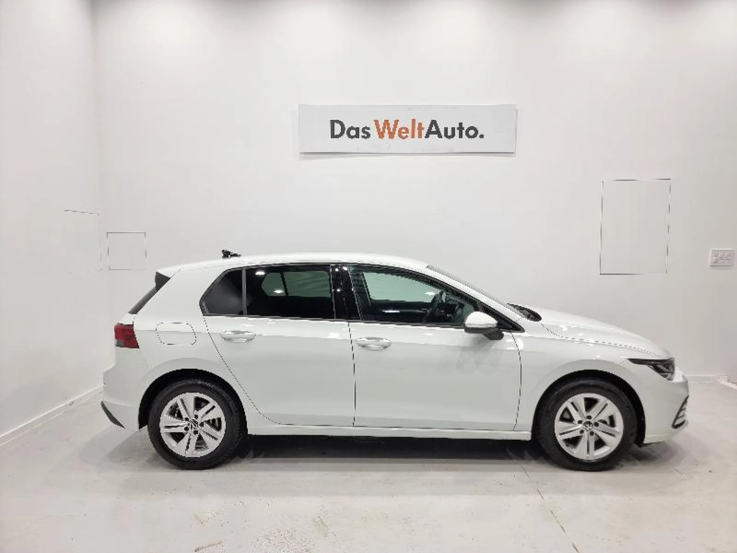 VOLKSWAGEN GOLF LIFE 2.0 TDI 85KW (115CV) - Foto 3