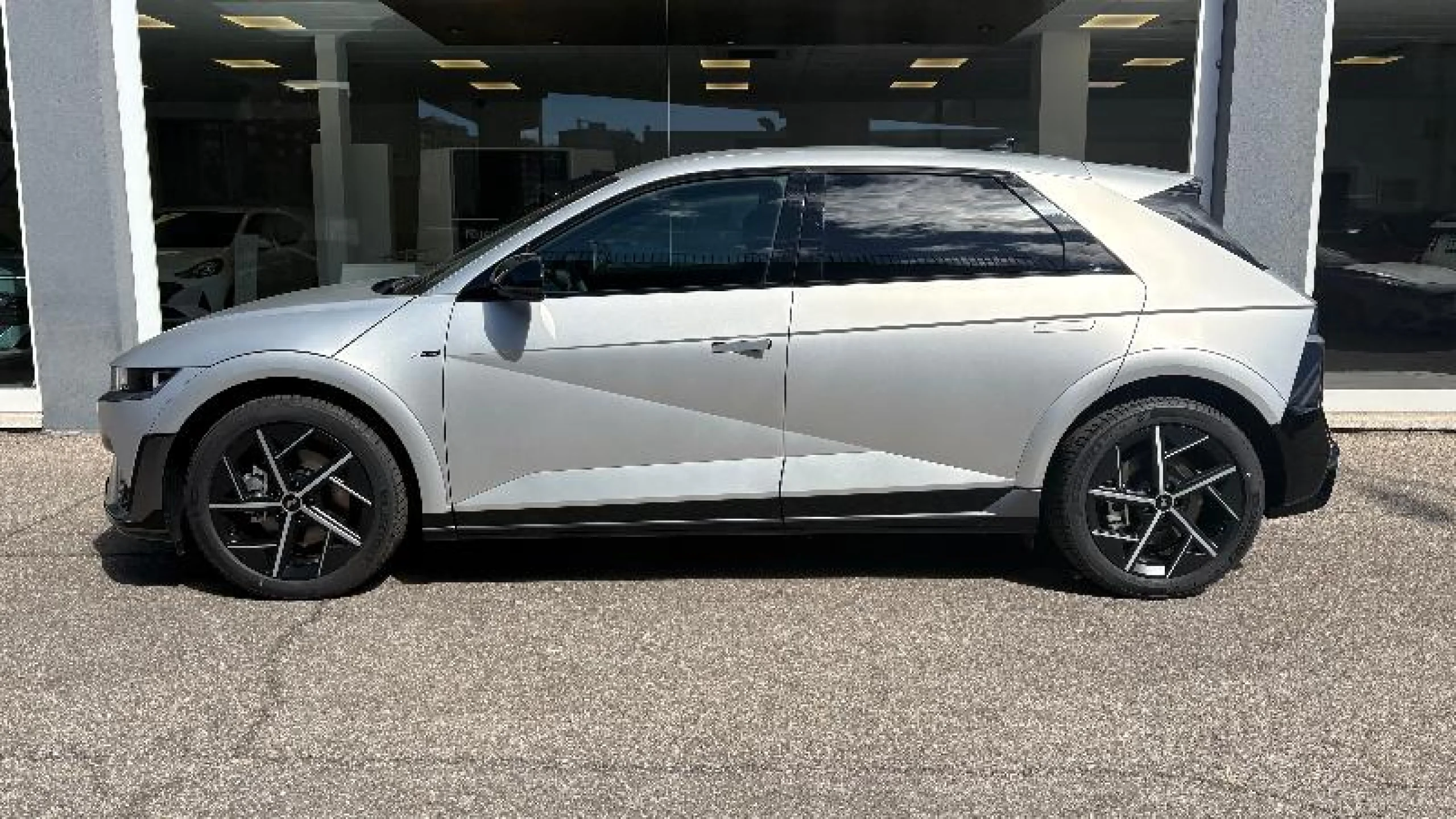 HYUNDAI IONIQ 5 84KWH 168KW (228CV) N LINE RWD - Foto 9