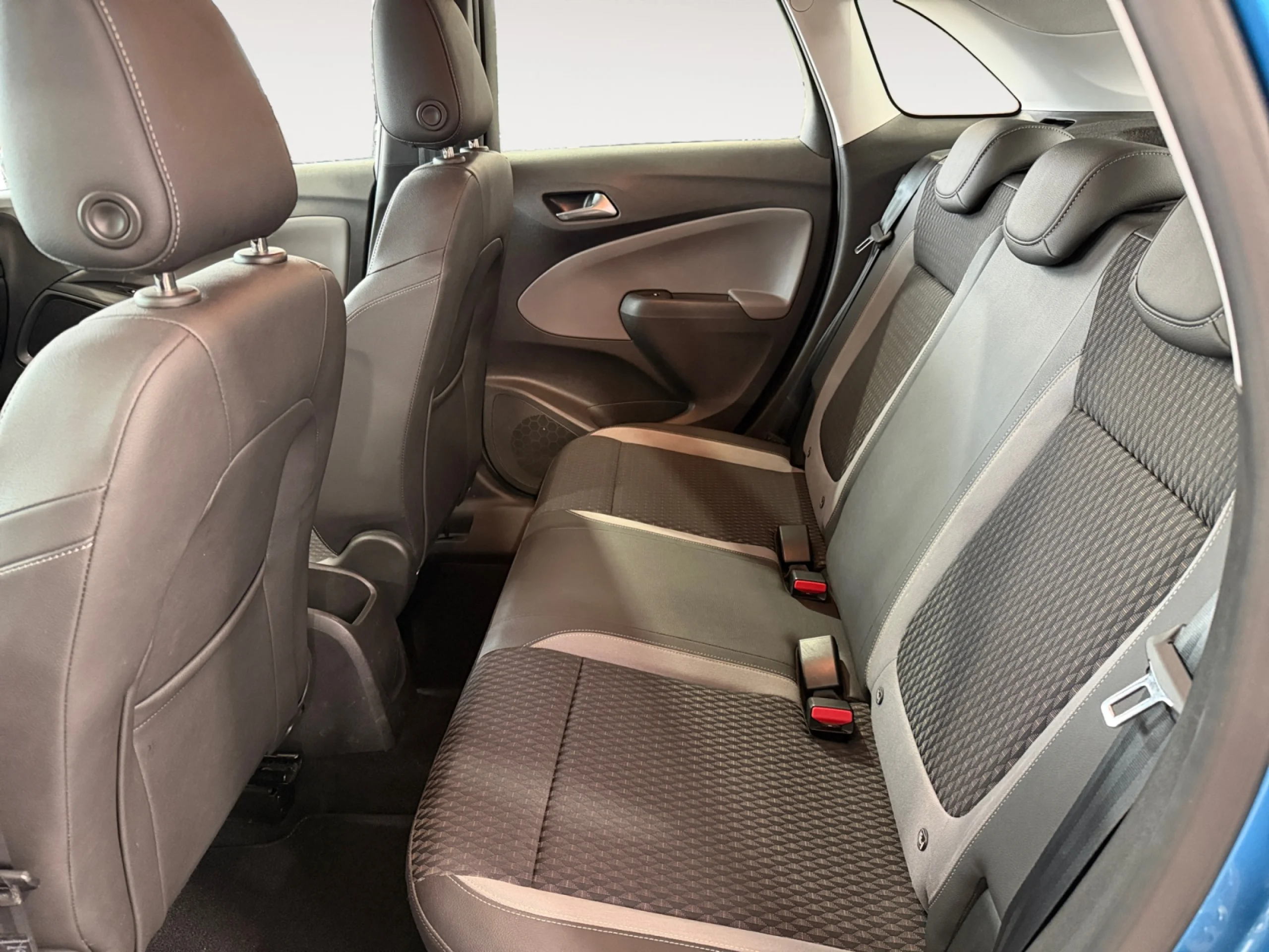 OPEL CROSSLAND 1.2 96KW (130CV) BUSINESS ELEGANCE - Foto 24