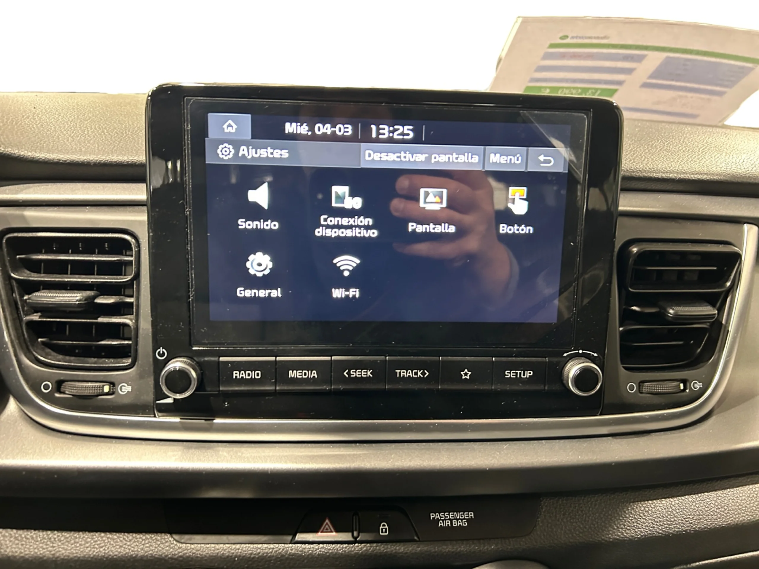 KIA Rio 1.0 T GDI 74KW (100CV) MHEV IMT CONCEPT - Foto 9