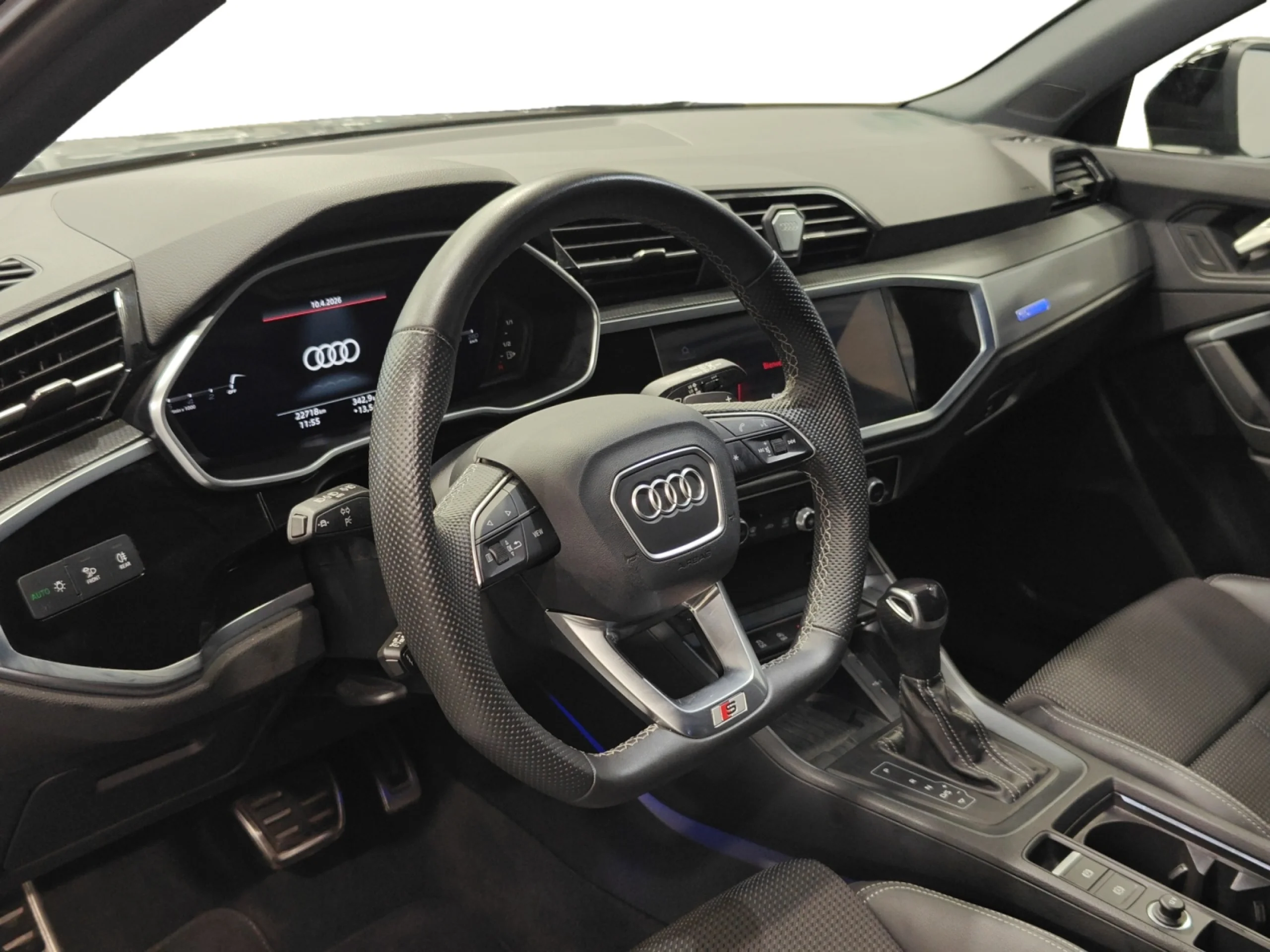 AUDI Q3 S LINE 35 TDI 110KW (150CV) S TRONIC - Foto 9