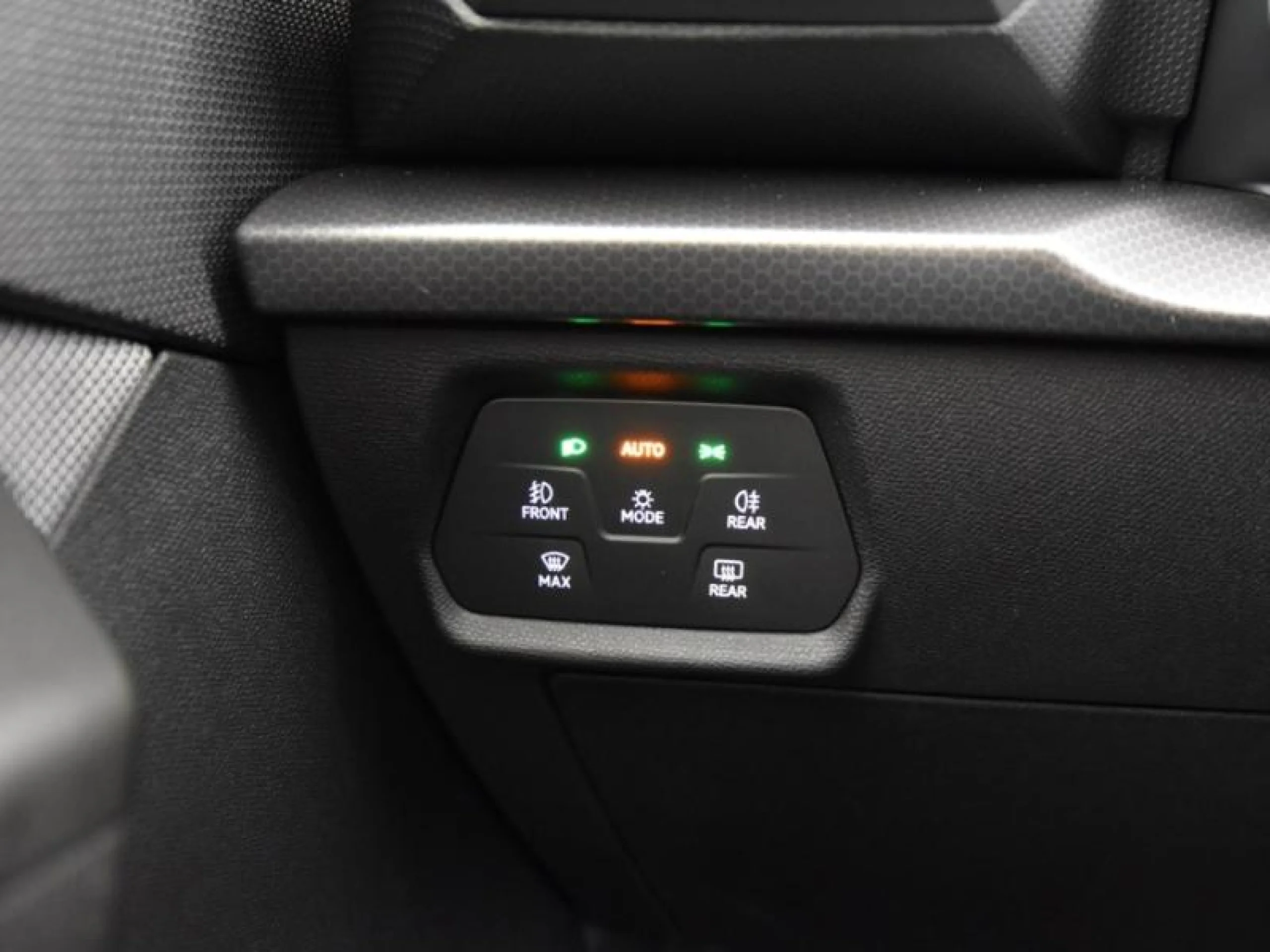 SEAT NUEVO LEON 1.0 TSI 81KW S&S STYLE XL - Foto 16