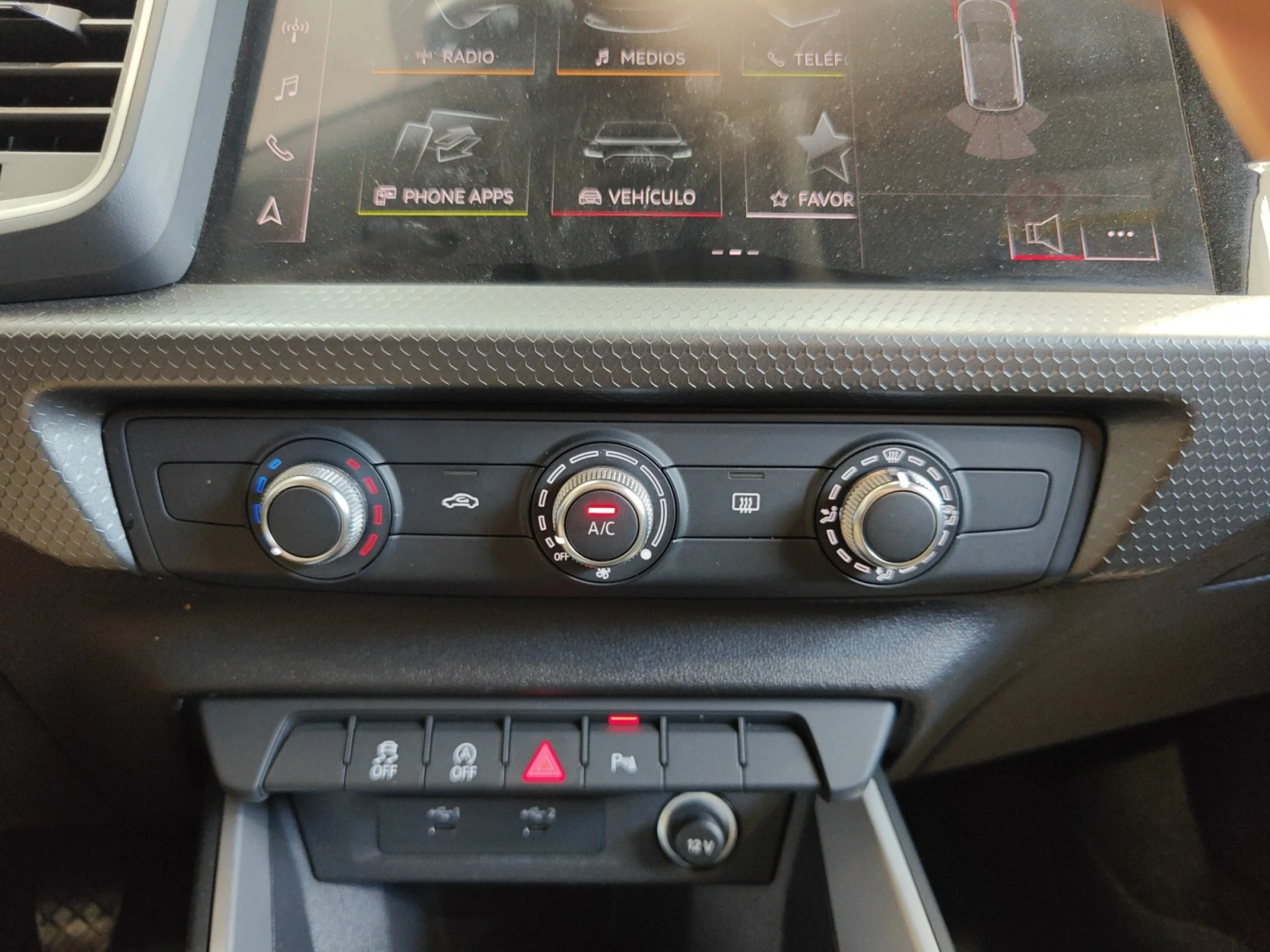 AUDI A1 CITYCARVER ADRENALIN 25 TFSI 70KW (95CV) - Foto 21