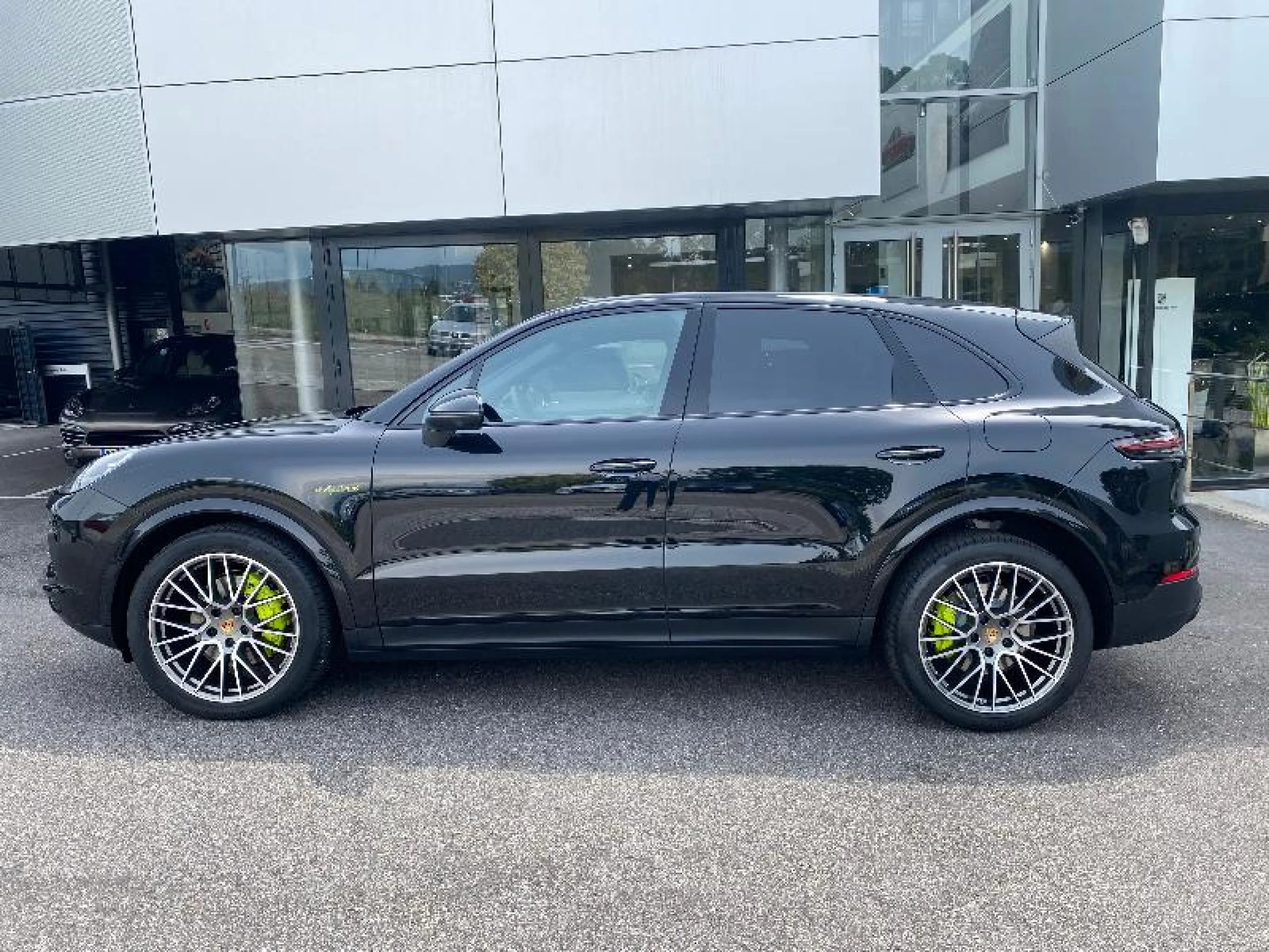 PORSCHE CAYENNE E HYBRID PLATINUM EDITION - Foto 3