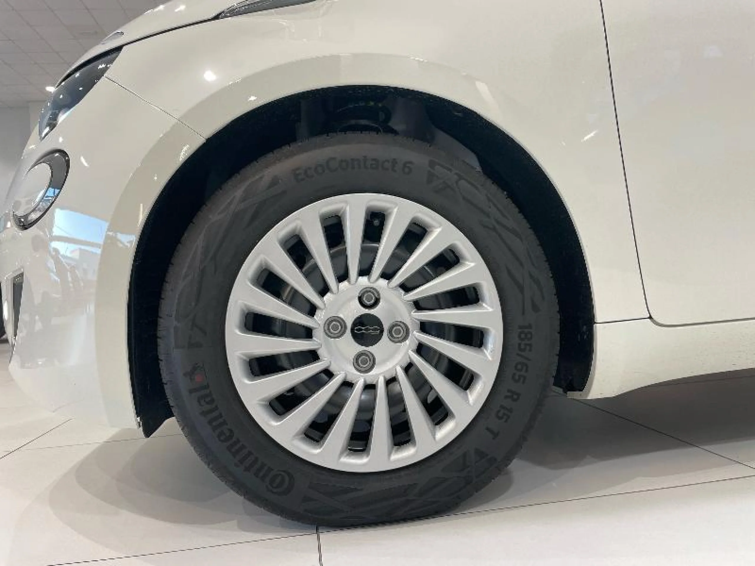 FIAT 500 MONOTRIM 3+1 190KM 70KW (95CV) - Foto 8