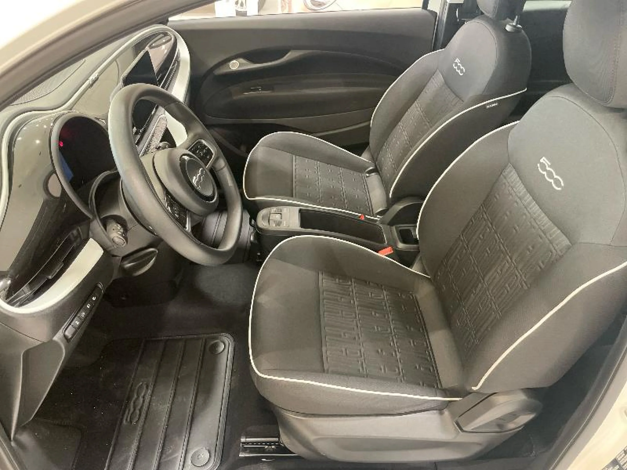 FIAT 500 MONOTRIM 3+1 190KM 70KW (95CV) - Foto 10