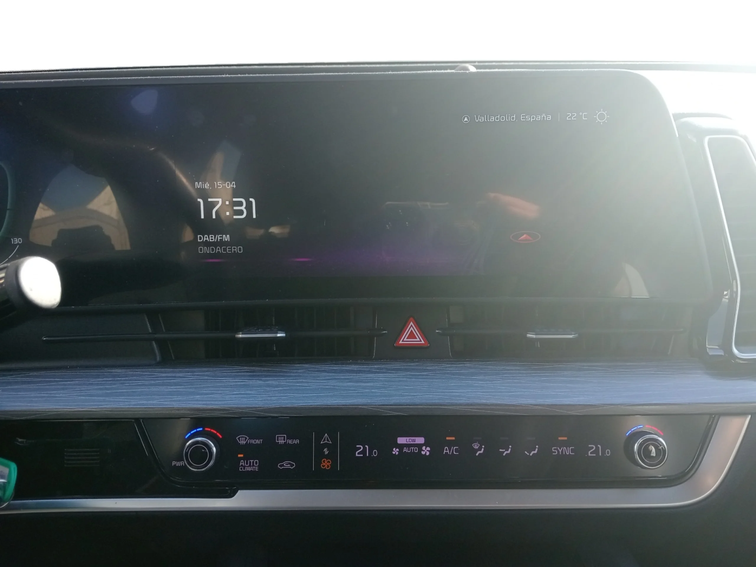 KIA SPORTAGE 1.6 CRDI MHEV 100KW (136CV) BUSINESS 4X2 - Foto 9