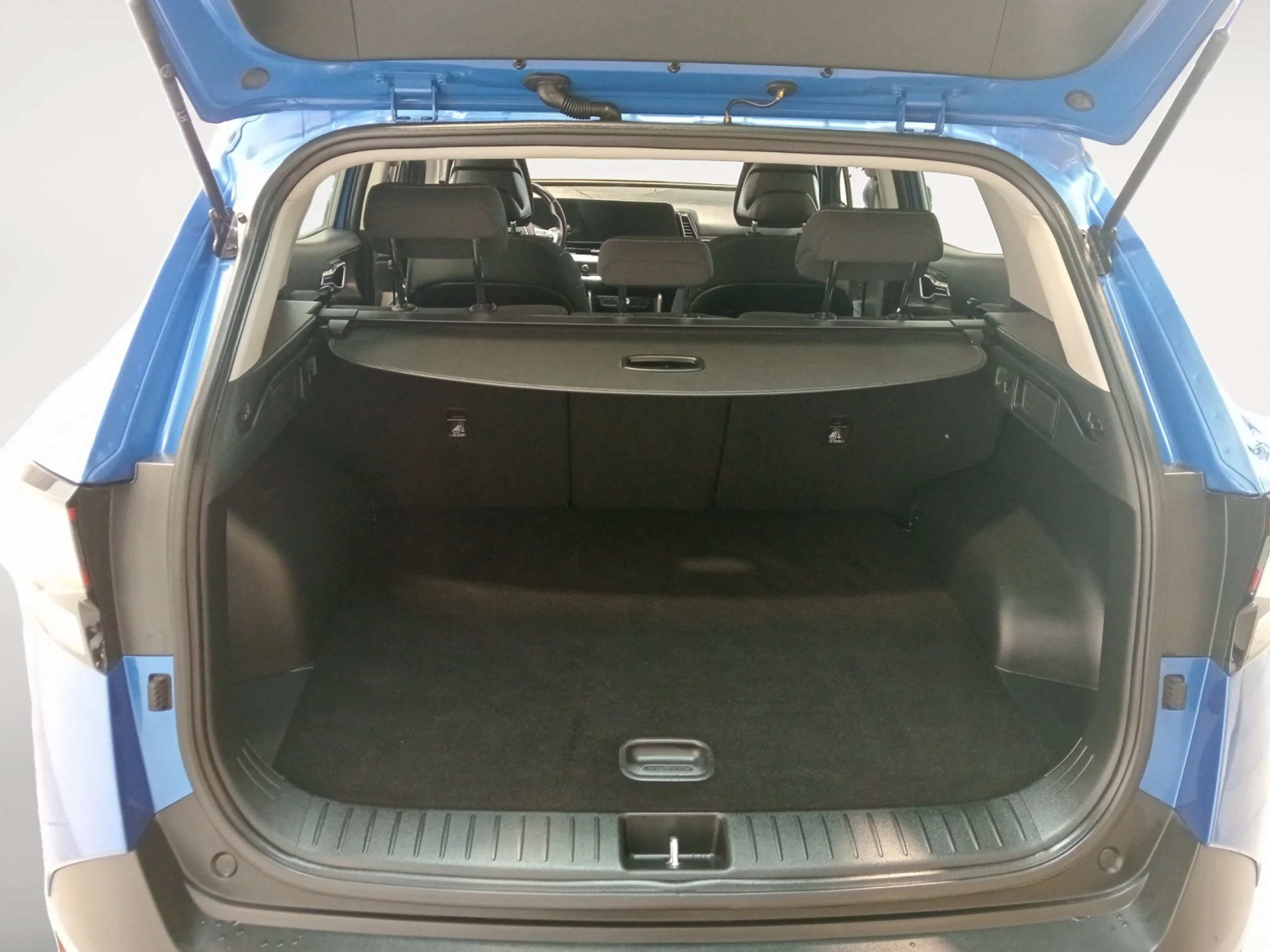 KIA SPORTAGE 1.6 CRDI MHEV 100KW (136CV) BUSINESS 4X2 - Foto 7