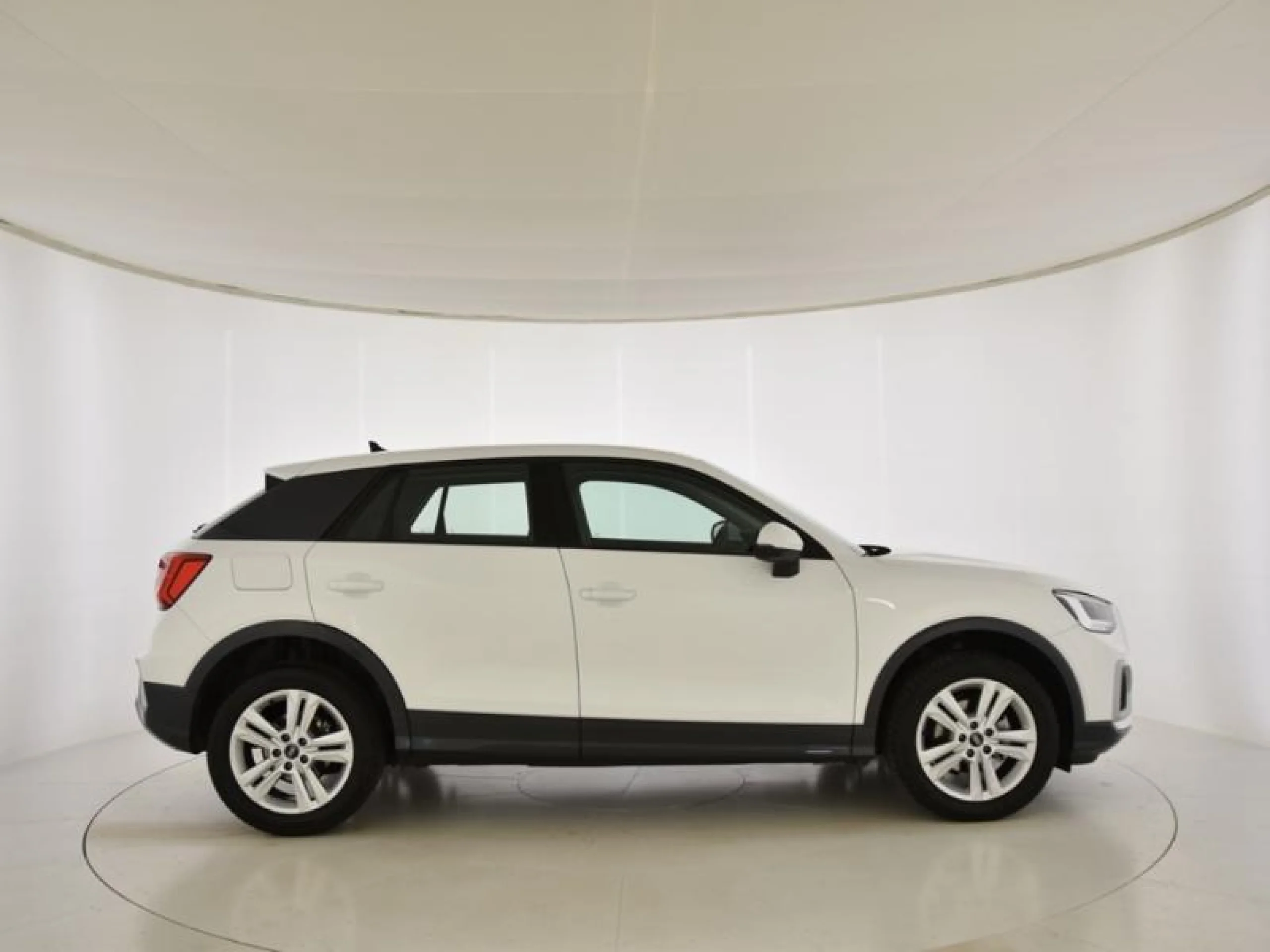 AUDI Q2 ADVANCED 30 TDI 85KW (116CV) S TRONIC - Foto 3