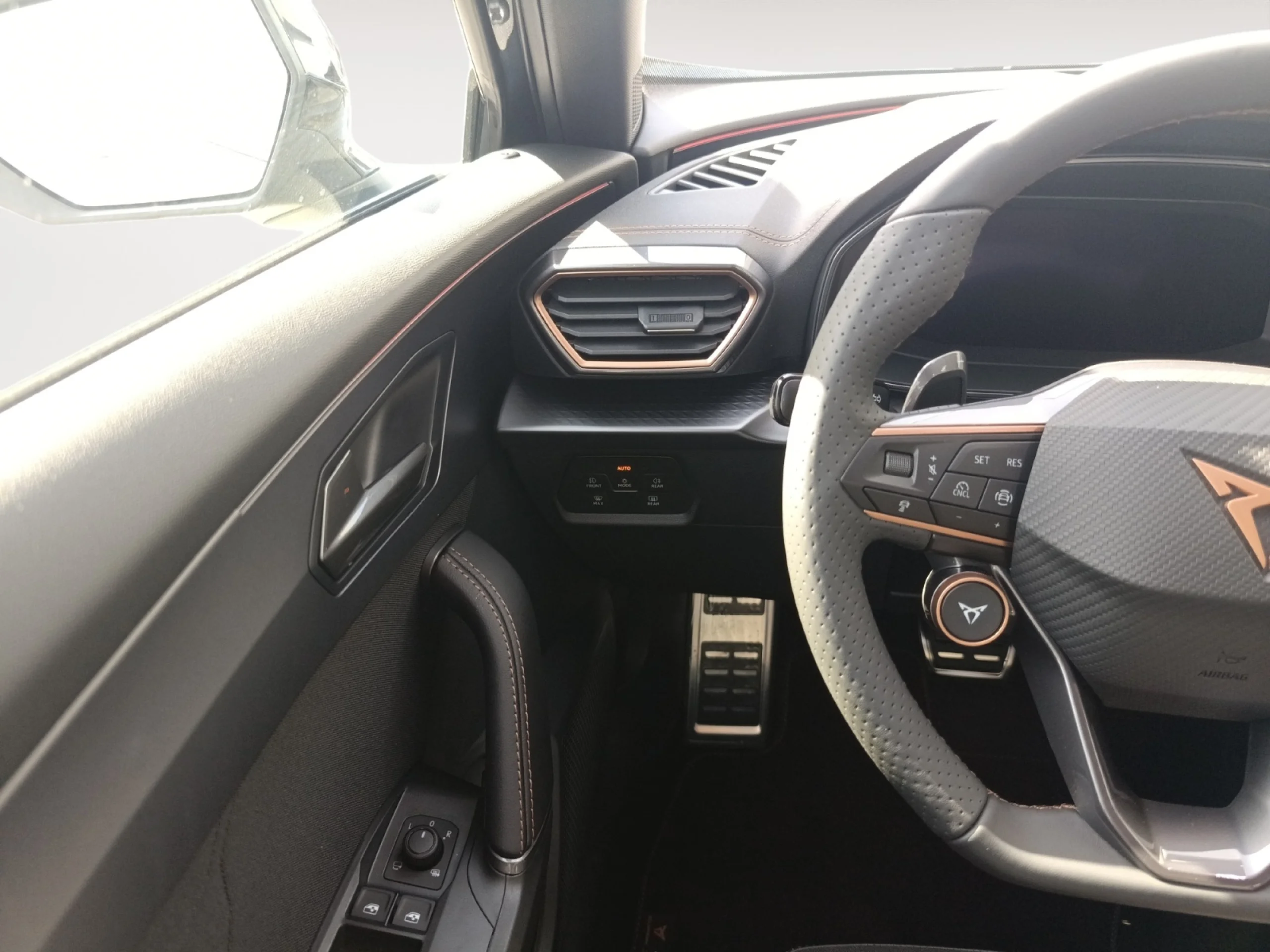 CUPRA FORMENTOR 1.5 ETSI 110KW(150 CV) DSG BEYOND MY26.6 - Foto 11